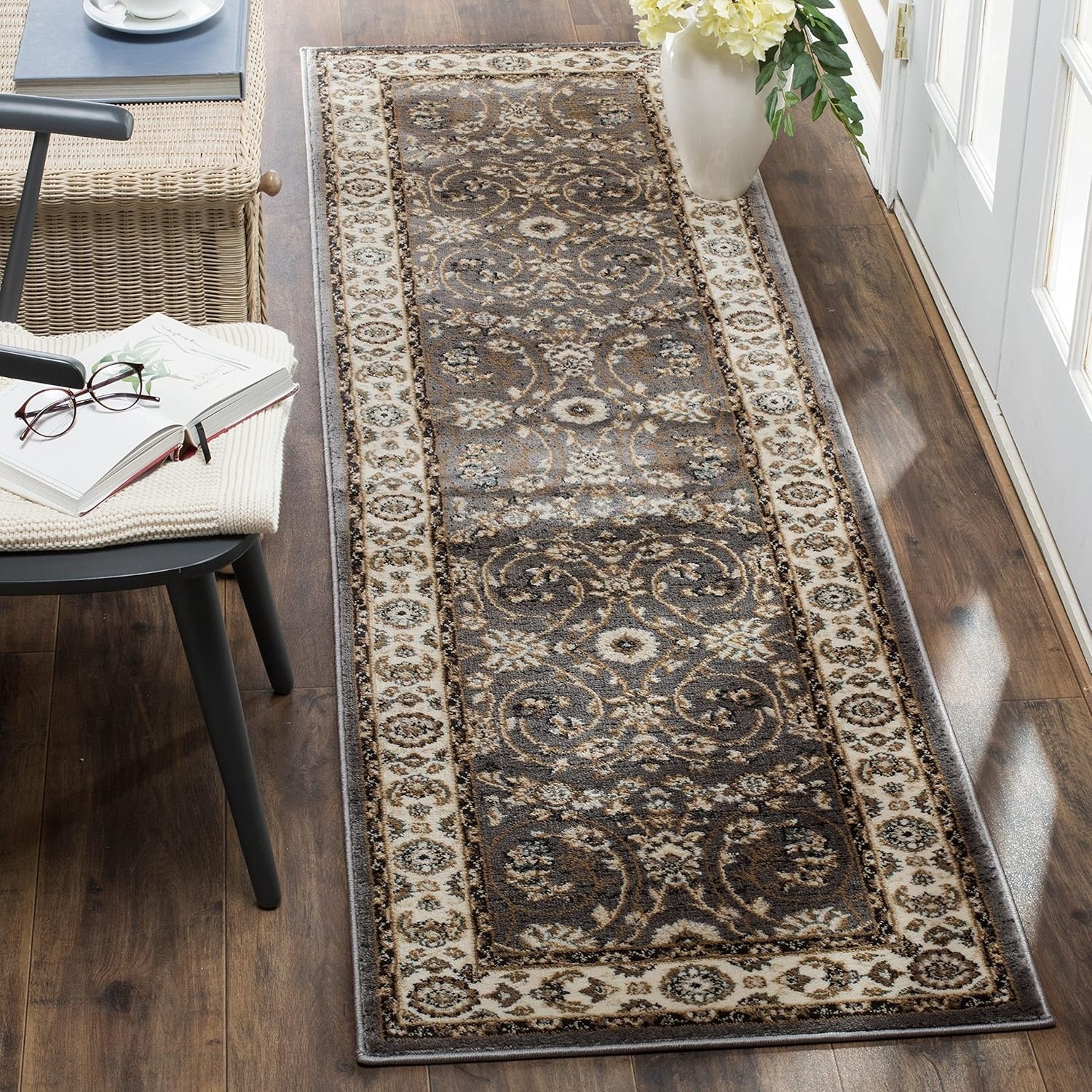 image:imageSAFAVIEH Lyndhurst Collection Area Rug 8 x 10 Anthracite amp Cream Traditional Oriental Design NonShedding amp Easy Care Ideal for High Traffic Areas in Living Room Bedroom LNH340DGreyCream