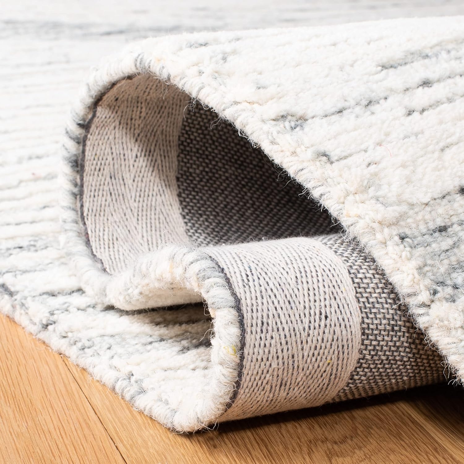 image:imageSAFAVIEH Metro Collection 8 x 10 NaturalIvory MET995A Handmade Premium Wool Living Room Dining Bedroom Area RugDark GreyIvory
