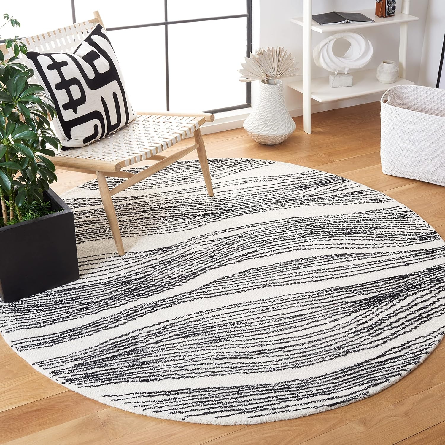 image:imageSAFAVIEH Metro Collection 8 x 10 NaturalIvory MET995A Handmade Premium Wool Living Room Dining Bedroom Area RugIvoryBlack