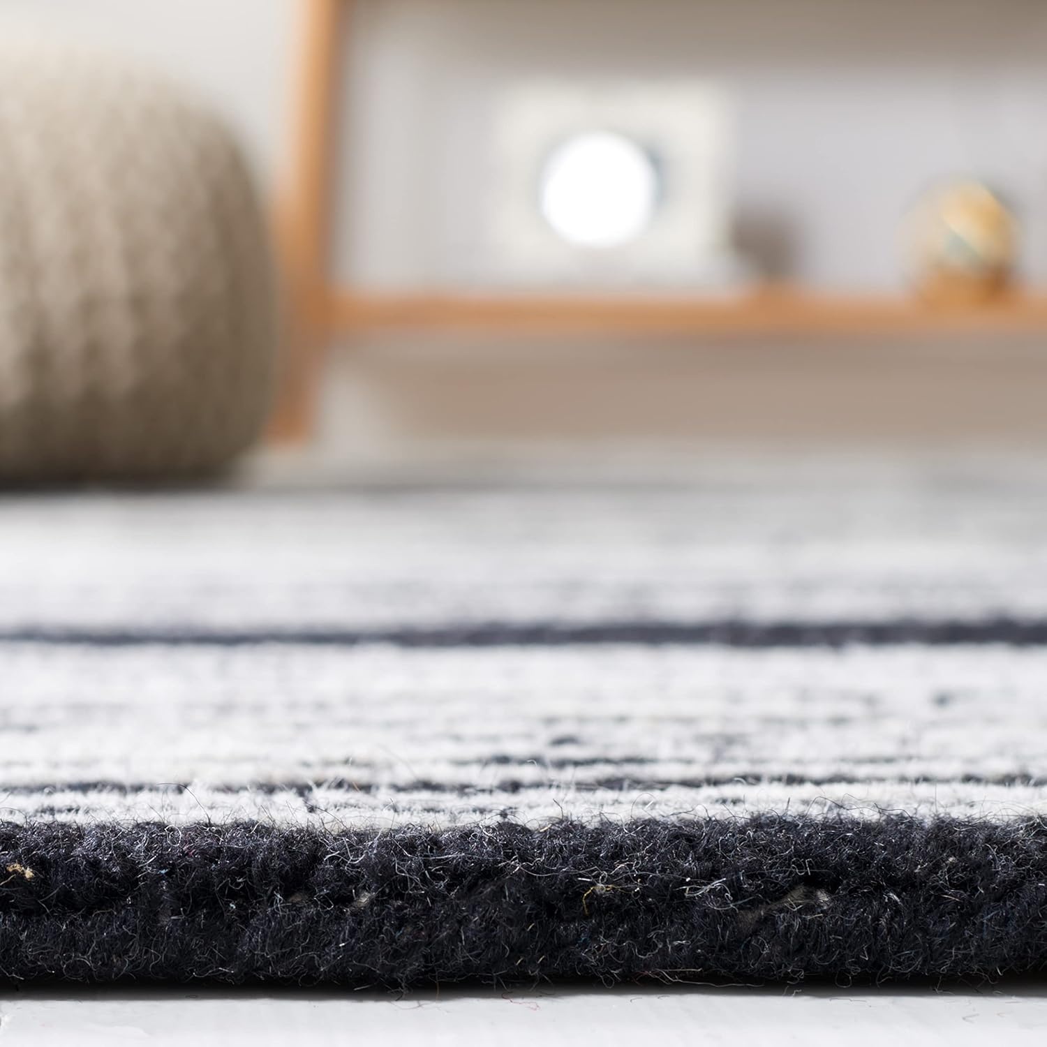 image:imageSAFAVIEH Metro Collection 8 x 10 NaturalIvory MET995A Handmade Premium Wool Living Room Dining Bedroom Area RugIvoryBlack