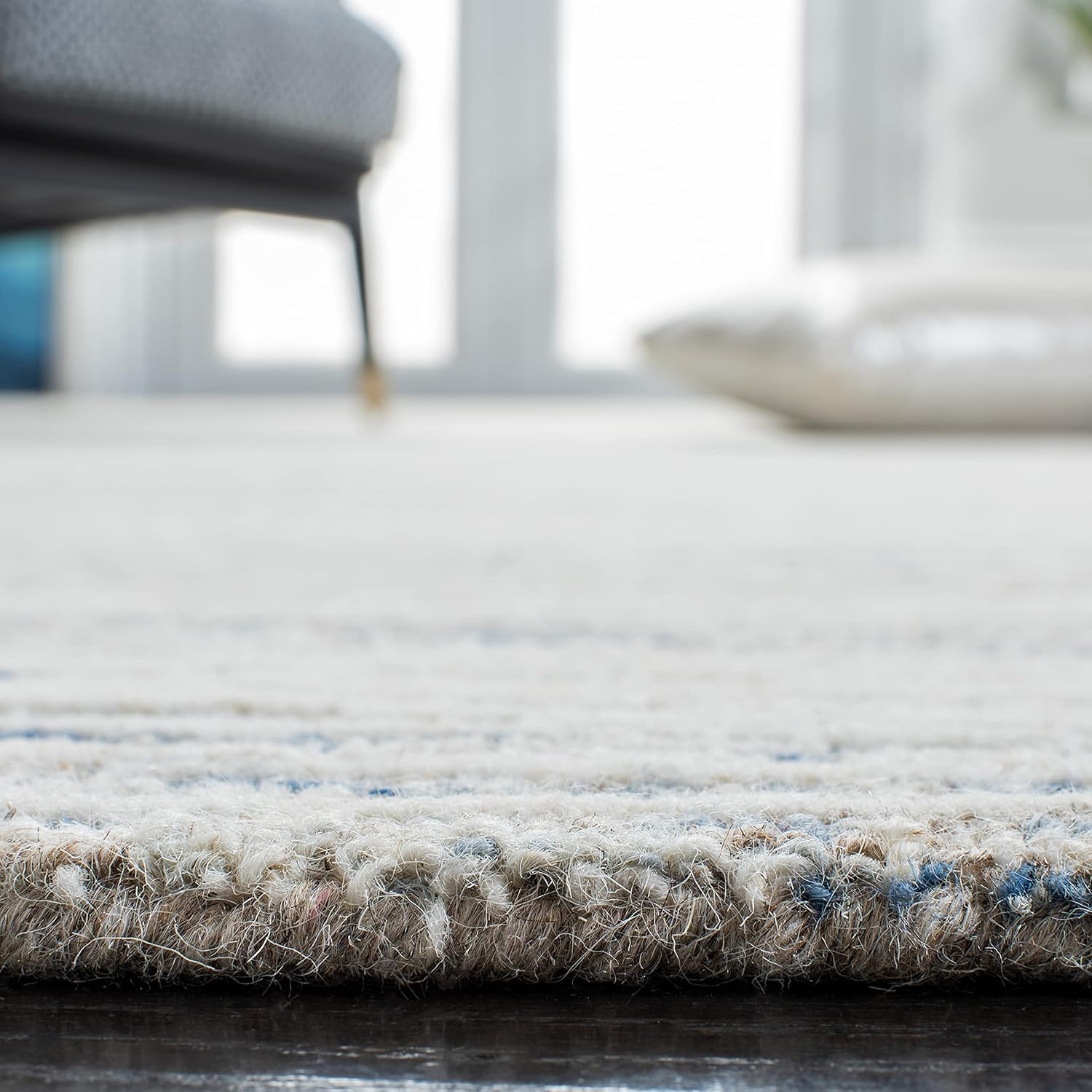 image:imageSAFAVIEH Metro Collection 8 x 10 NaturalIvory MET995A Handmade Premium Wool Living Room Dining Bedroom Area RugLight Blue Ivory