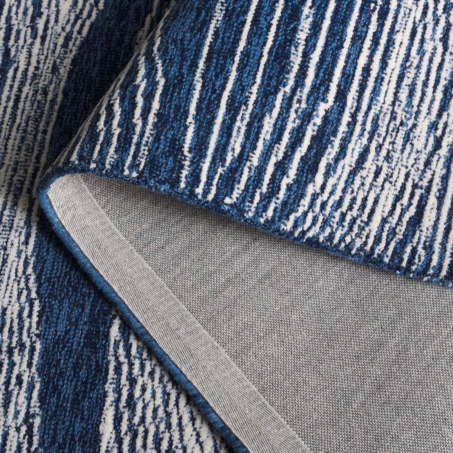 image:imageSAFAVIEH Metro Collection 8 x 10 NaturalIvory MET995A Handmade Premium Wool Living Room Dining Bedroom Area RugNavyIvory