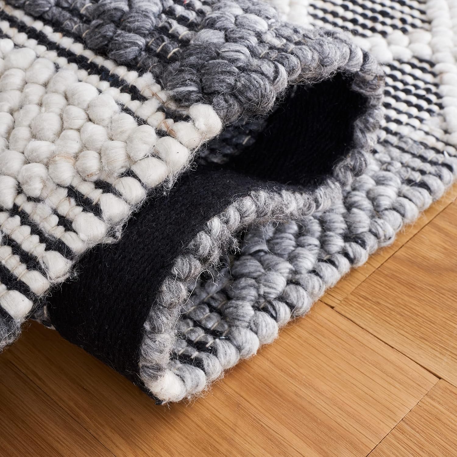 image:imageSAFAVIEH Natura Collection Area Rug 8 Square Beige amp Ivory Handmade Wool Blend Textured Design Ideal for Living Room Bedroom Dining Space NAT425BGreyIvory