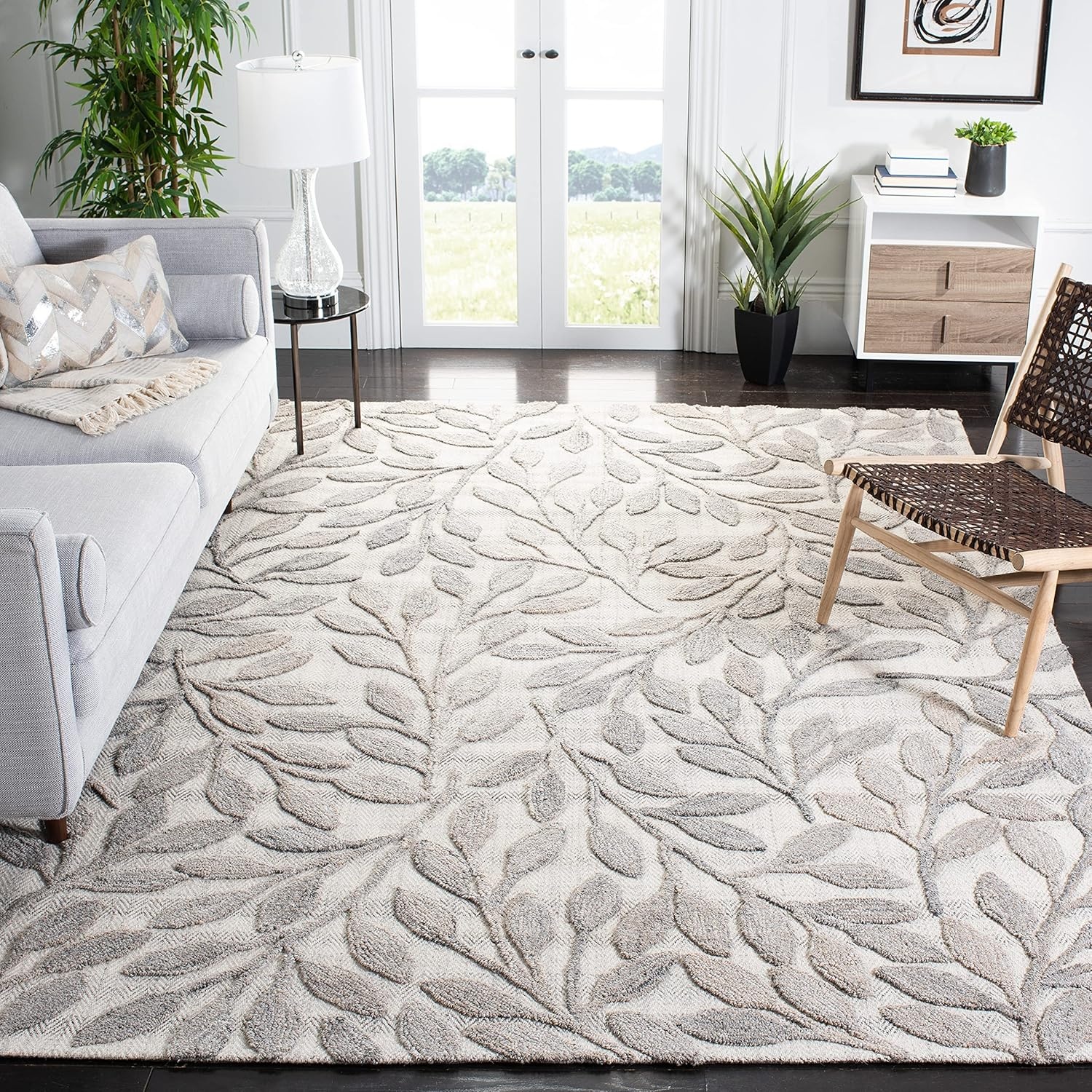 image:imageSAFAVIEH South Hampton Collection 8 x 10 Beige SHA302B Handmade Botanical Wool Area RugBeige