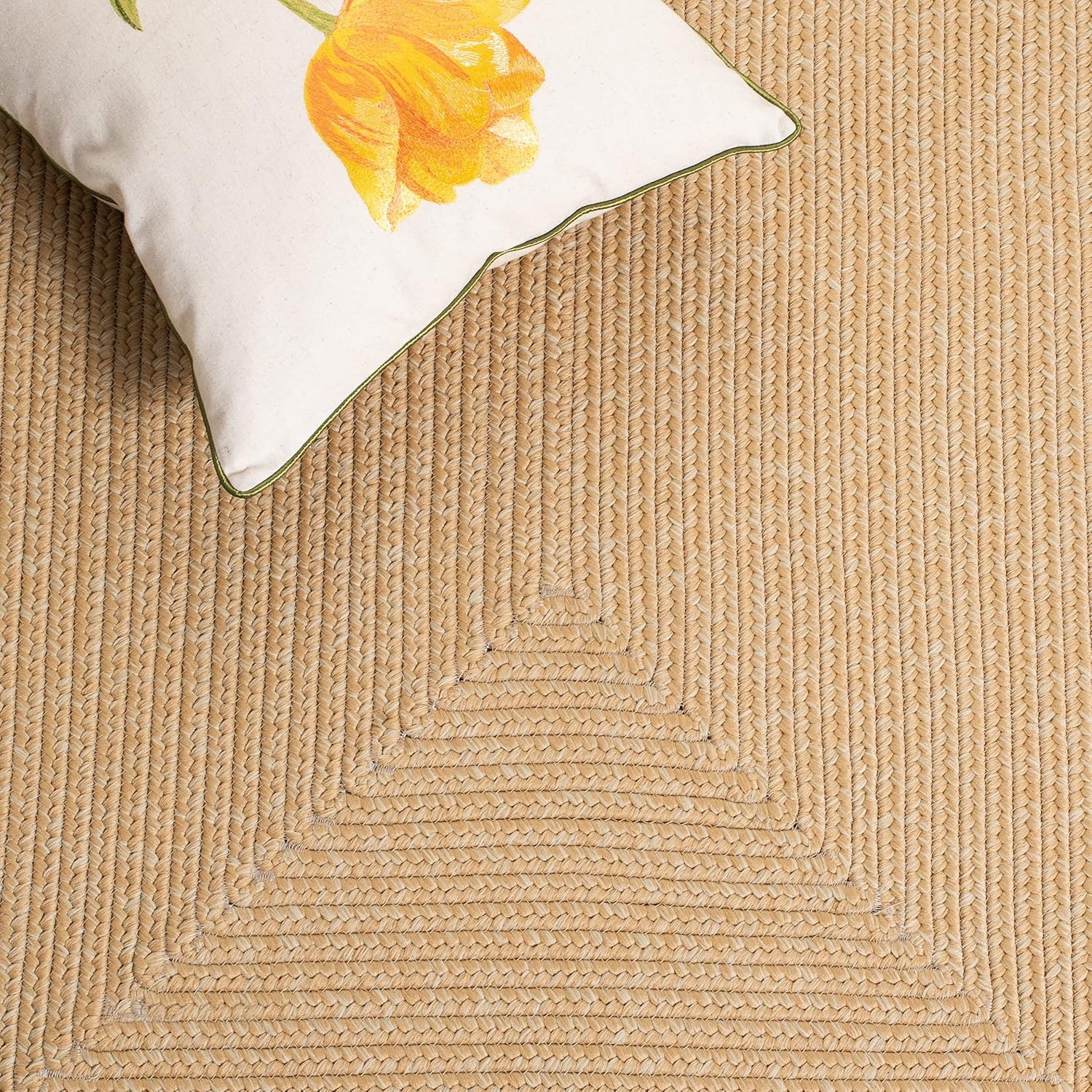 image:imageSAFAVIEH Washable Rug Outdoor Braided Collection 5 x 8 Oval Green Handmade amp Reversible NonShedding amp Easy to Clean Ideal for Patio Backyard Mudroom BRD315ABeigeTan