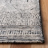 SAFAVIEH Abstract Collection Area Rug – 10′ Square, Ivory & Charcoal, Handmade Wool, Ideal for High Traffic Areas in Living Room, Bedroom (ABT340H)(Ivory/Charcoal)