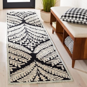 SAFAVIEH Area Rug 8×10 – Capri Collection – Large – Ivory & Blue, Handmade Wool, Ideal for Living Room, Bedroom, Office, Dining Space (CPR208A)(Black/Ivory)