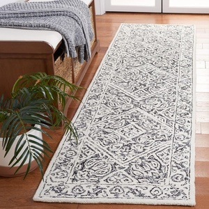 SAFAVIEH Area Rug 8×10 – Dip Dye Collection – Large – Navy Blue, Handmade Wool, Ideal for Living Room, Bedroom, Office, Dining Space (DDY151N)(Ivory/Black)
