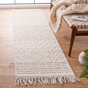 SAFAVIEH Area Rug 8×10 – Natura Collection – Large – Ivory, Handmade Wool, Moroccan Boho Fringe Design, Ideal for Living Room, Bedroom, Dining Space (NAT852B)(Ivory/Pink)