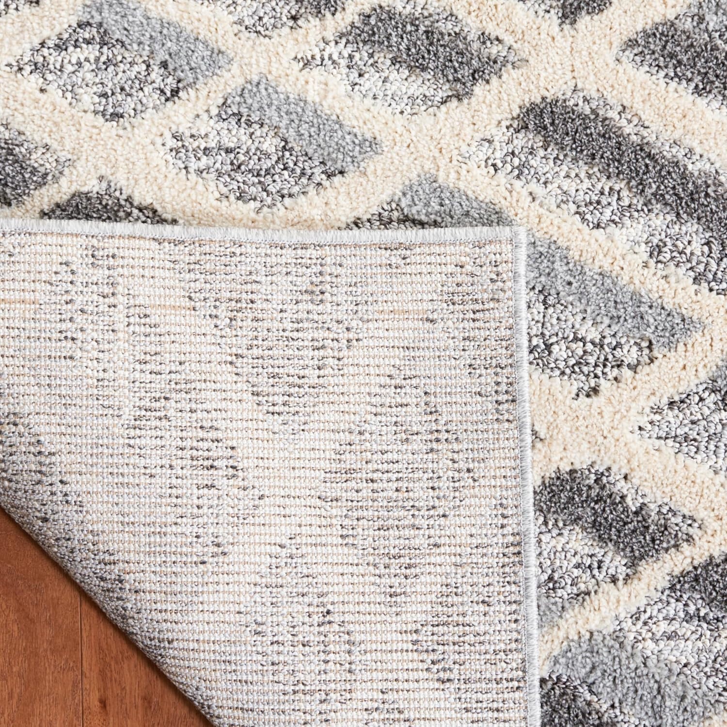 image:imageMartha Stewart x SAFAVIEH Area Rug Collection 8 x 10 Ivory Grey amp Dark Grey NonShedding amp Easy Cleaning Ideal for Living Room Bedroom Office Dining Space MSR0753AIvory GreyDark Grey
