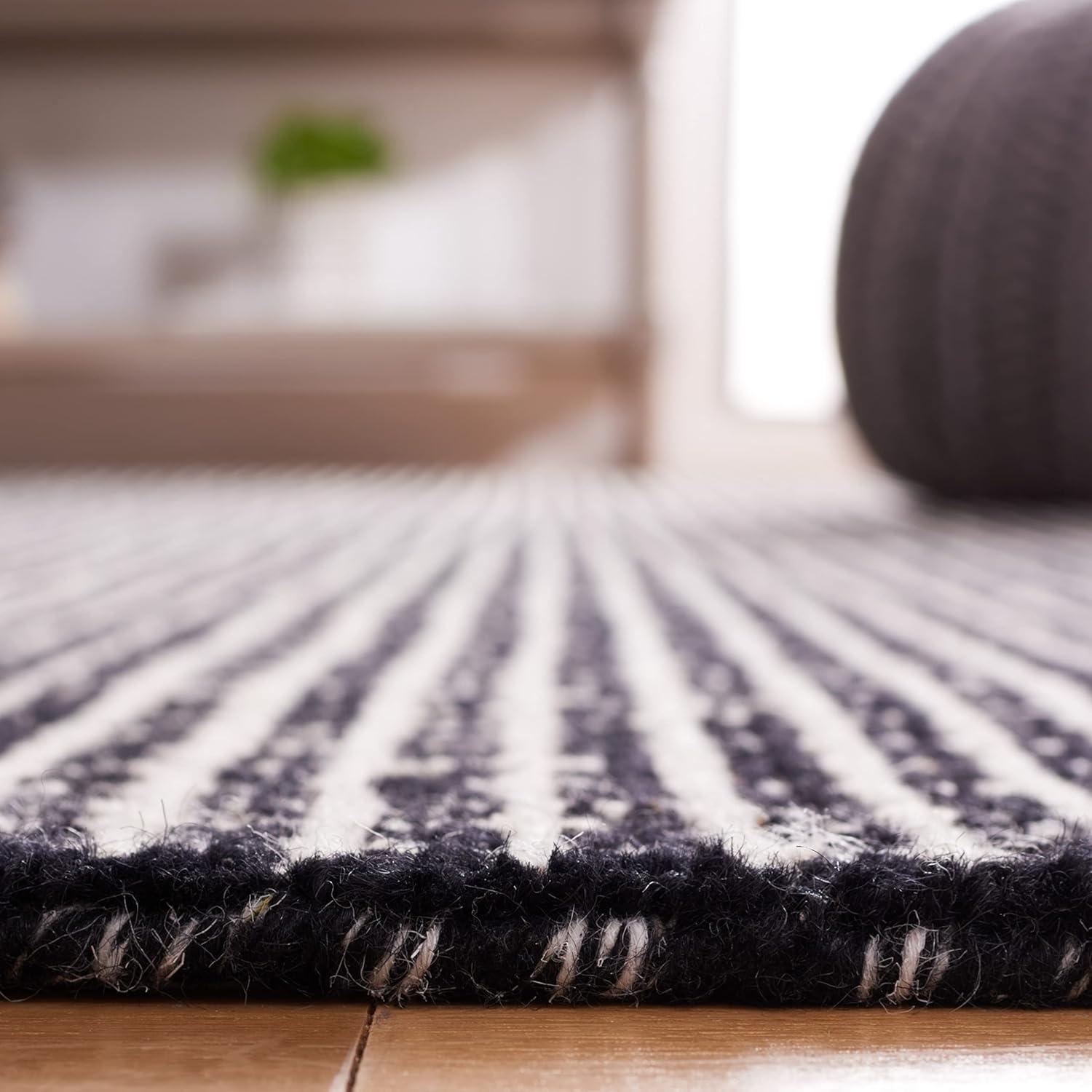 image:imageSAFAVIEH Area Rug 8x10 Abstract Collection Large Black amp Ivory Handmade Wool Ideal for Living Room Bedroom Office Dining Space ABT482ZBlackIvory