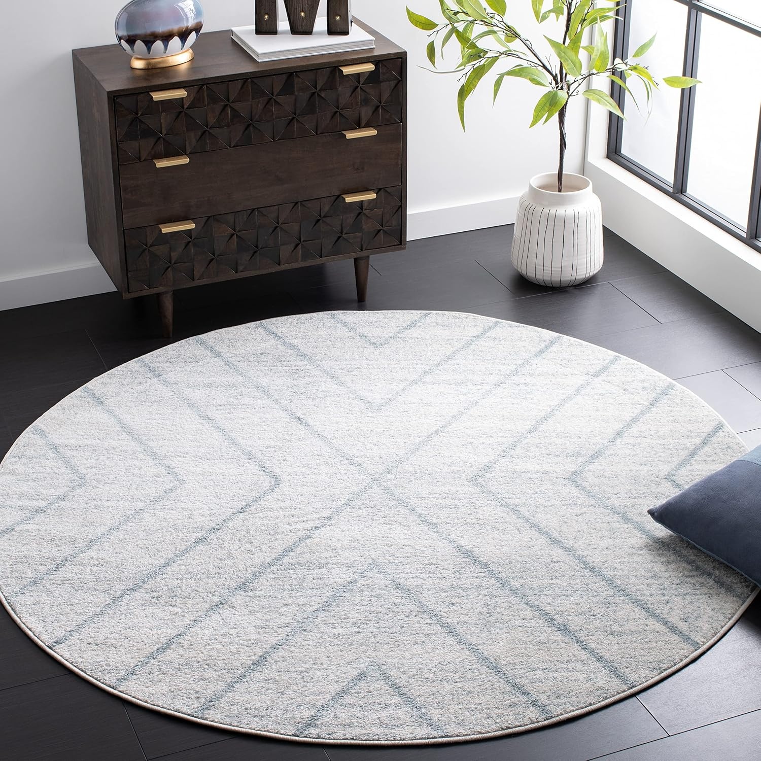 image:imageSAFAVIEH Area Rug 8x10 Adirondack Collection Large Black amp Light Grey Modern Geometric Design NonShedding amp Easy Cleaning Ideal for Living Room Bedroom Office Dining Space ADR251FLight GreyLight Blue