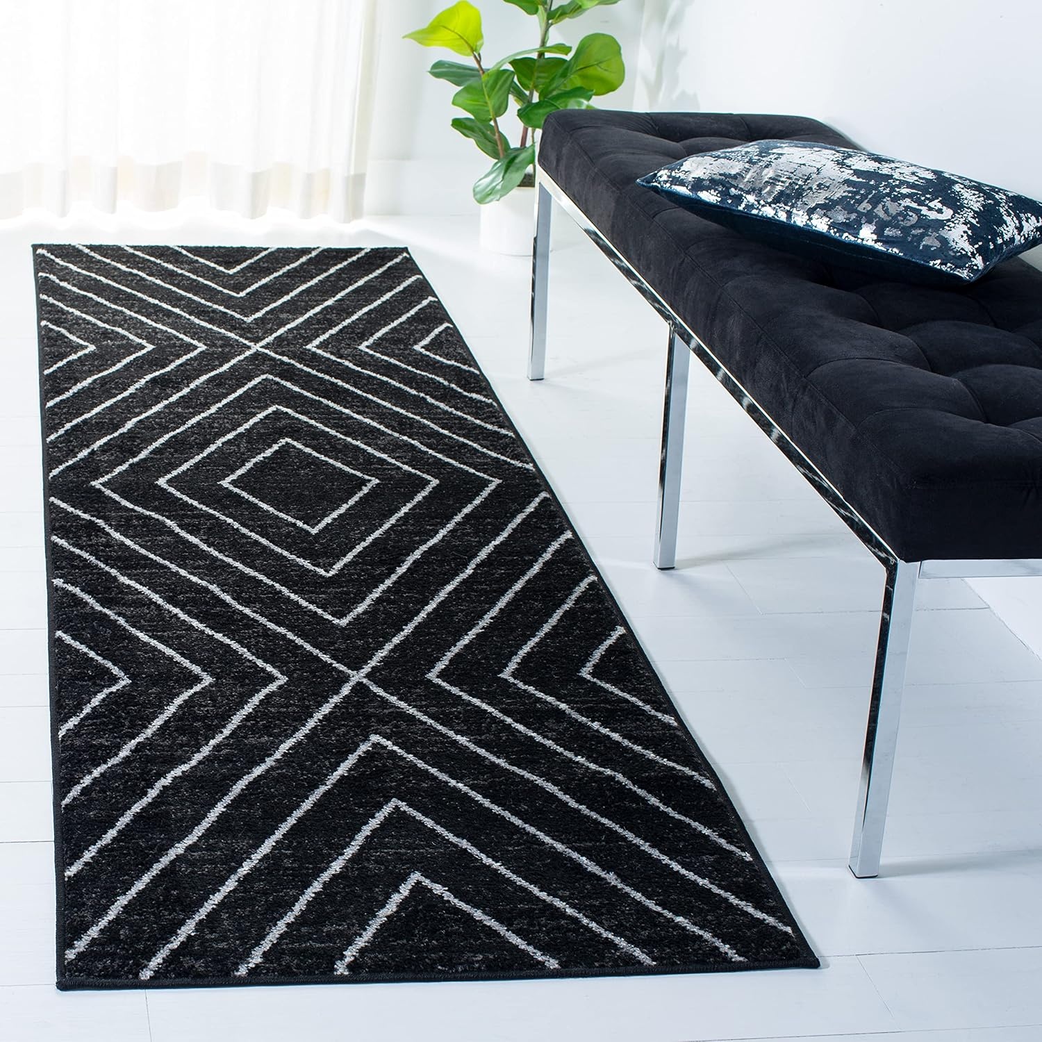 image:imageSAFAVIEH Area Rug 8x10 Adirondack Collection Large Black amp Light Grey Modern Geometric Design NonShedding amp Easy Cleaning Ideal for Living Room Bedroom Office Dining Space ADR251FBlackLight Grey