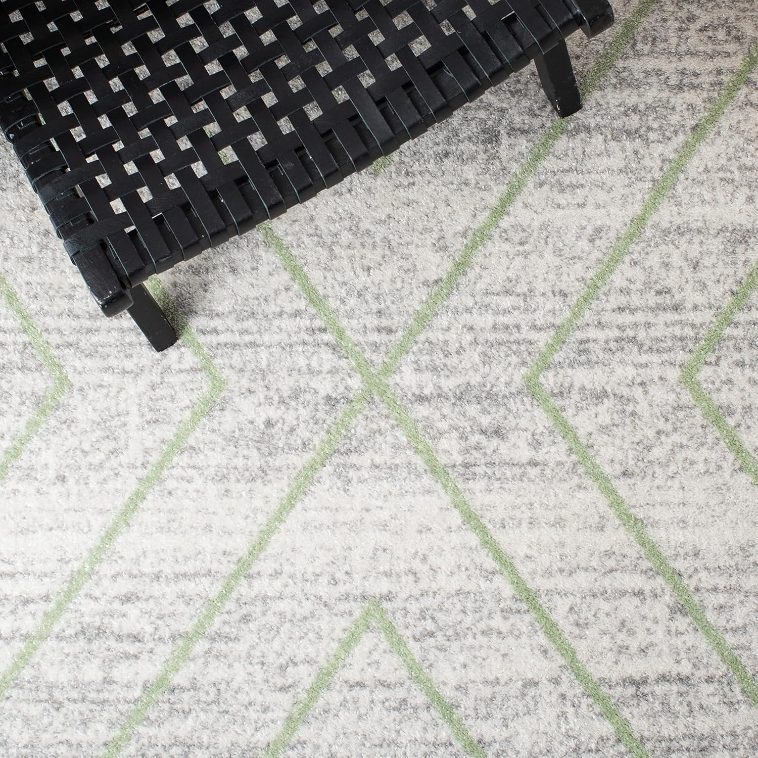 image:imageSAFAVIEH Area Rug 8x10 Adirondack Collection Large Black amp Light Grey Modern Geometric Design NonShedding amp Easy Cleaning Ideal for Living Room Bedroom Office Dining Space ADR251FGreyGreen