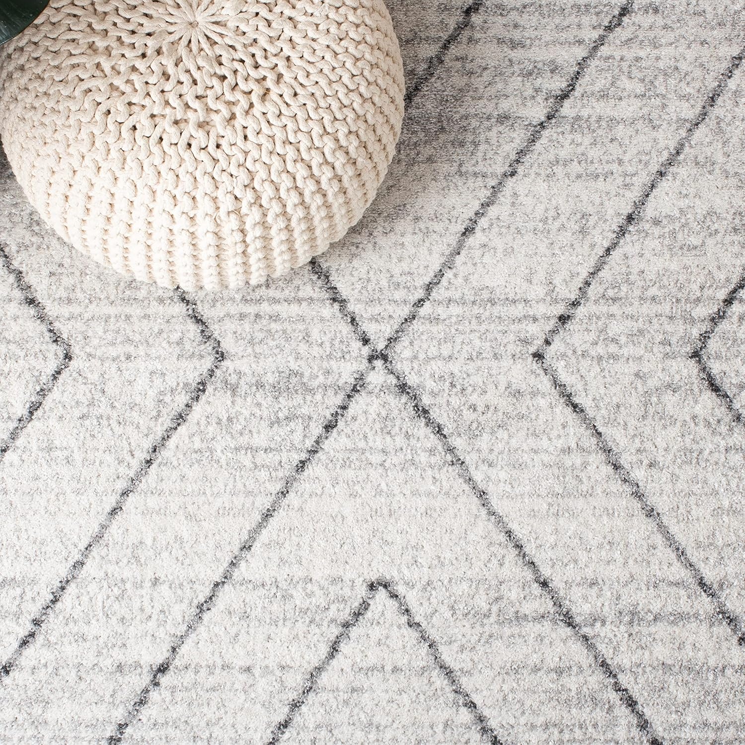 image:imageSAFAVIEH Area Rug 8x10 Adirondack Collection Large Black amp Light Grey Modern Geometric Design NonShedding amp Easy Cleaning Ideal for Living Room Bedroom Office Dining Space ADR251FIvoryDark Grey