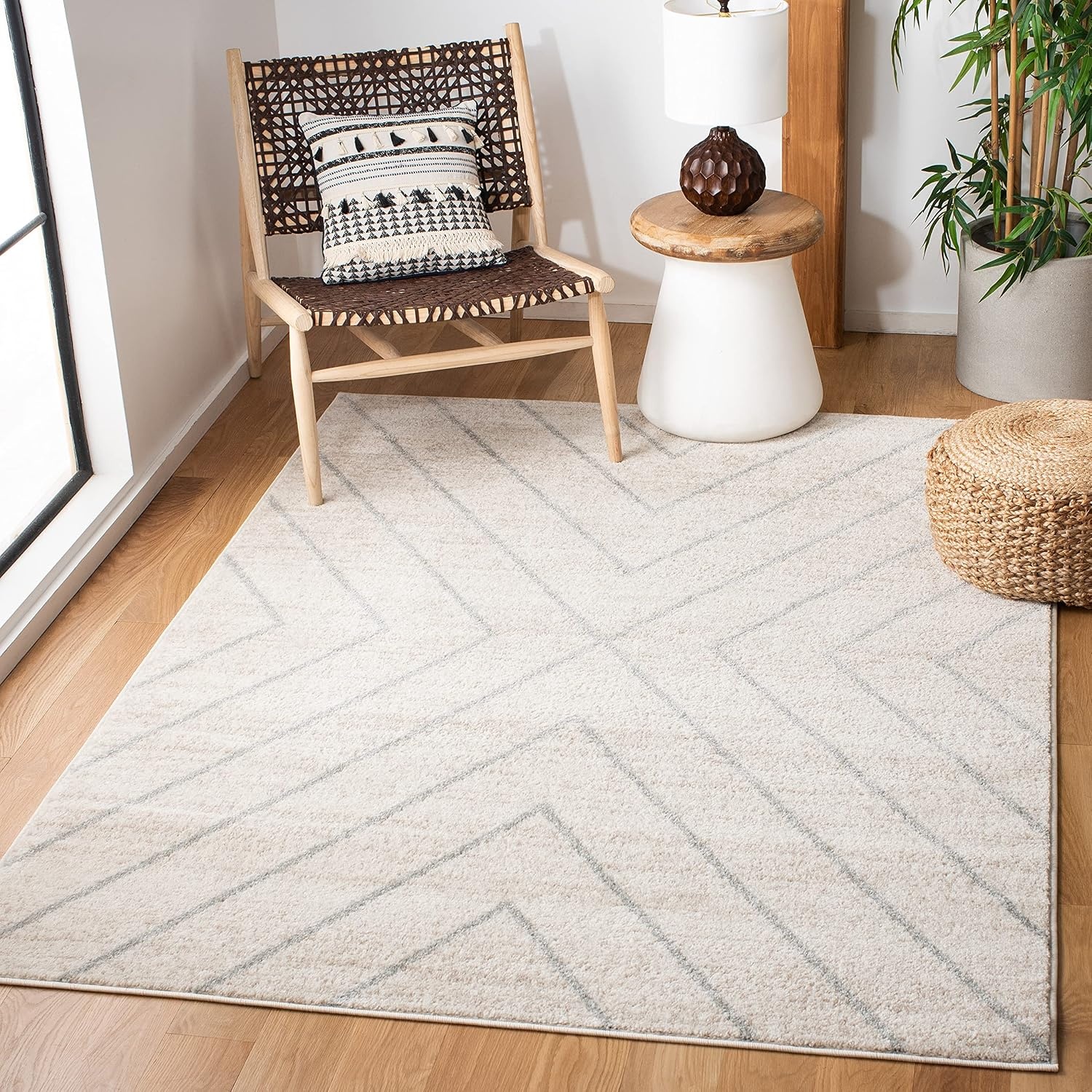 image:imageSAFAVIEH Area Rug 8x10 Adirondack Collection Large Black amp Light Grey Modern Geometric Design NonShedding amp Easy Cleaning Ideal for Living Room Bedroom Office Dining Space ADR251FIvoryLight Grey