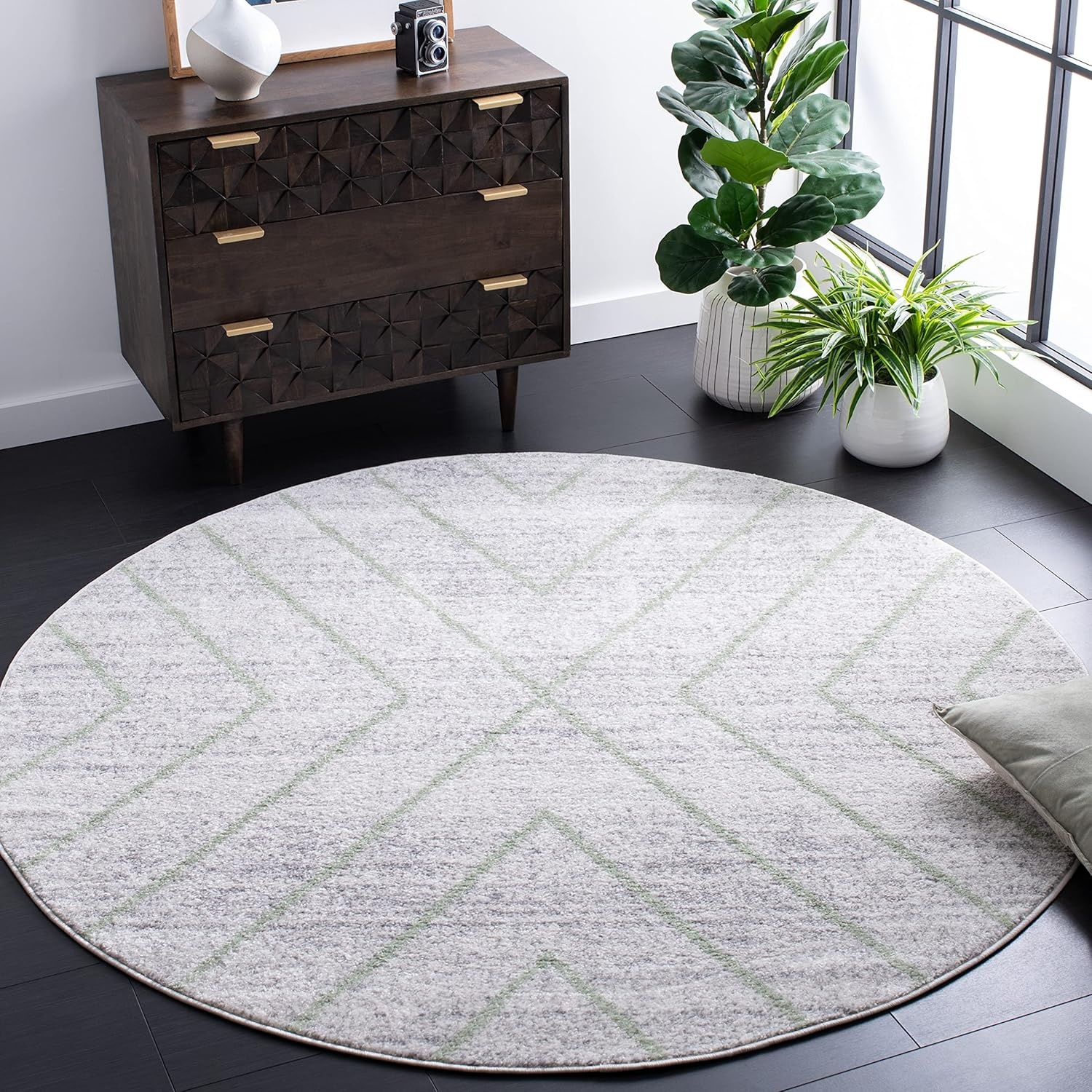 image:imageSAFAVIEH Area Rug 8x10 Adirondack Collection Large Black amp Light Grey Modern Geometric Design NonShedding amp Easy Cleaning Ideal for Living Room Bedroom Office Dining Space ADR251FGreyGreen