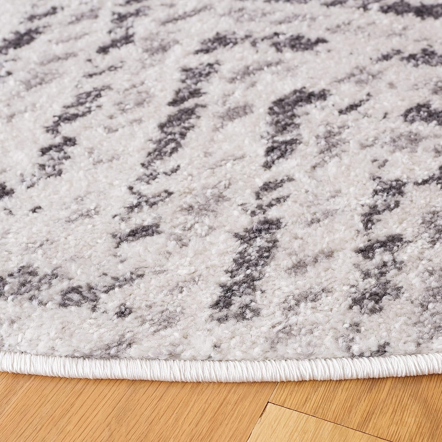 image:imageSAFAVIEH Area Rug 8x10 Adirondack Collection Large Ivory amp Charcoal Chevron Pattern NonShedding amp Easy Cleaning Ideal for Living Room Bedroom Office Dining Space ADR104NIvoryCharcoal