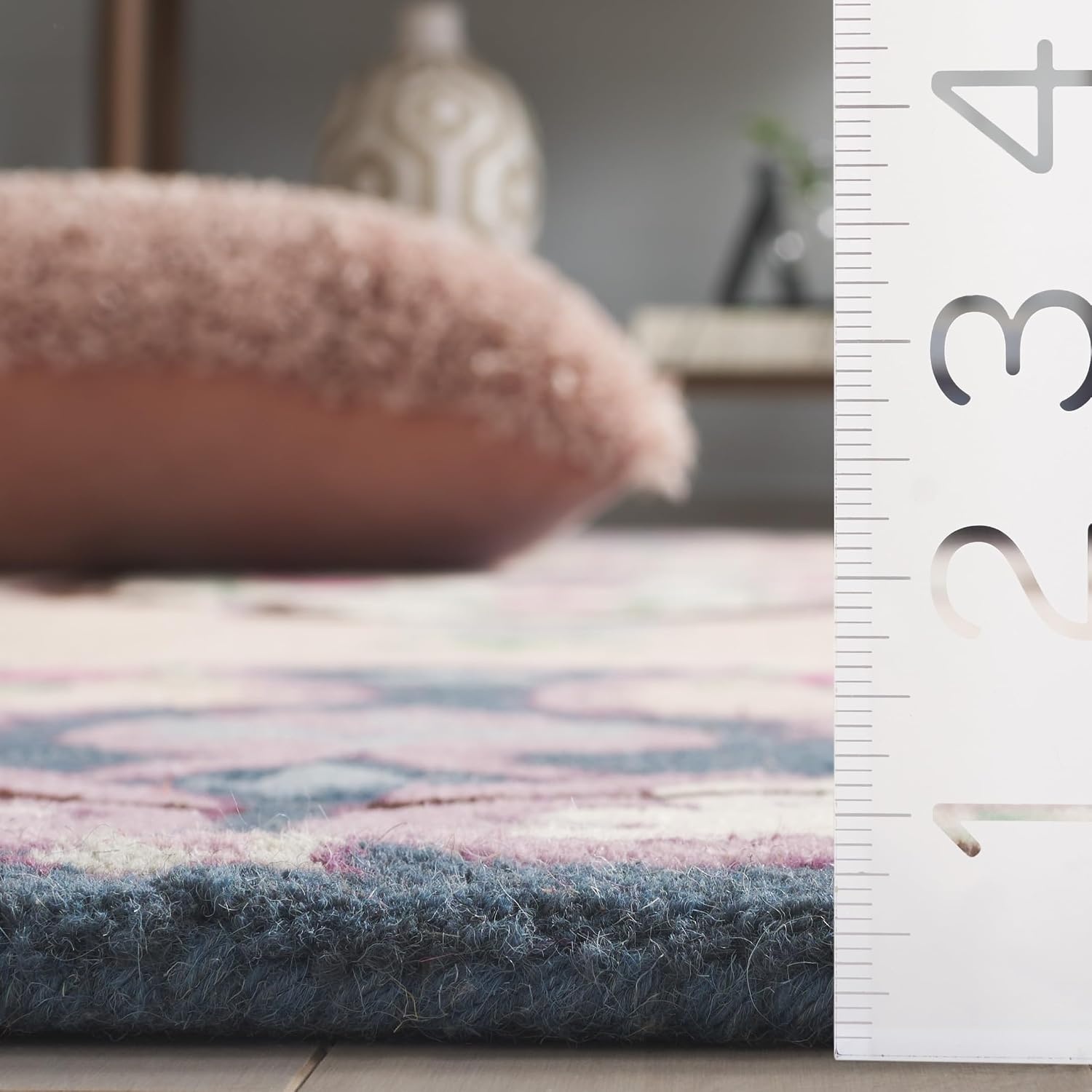 image:imageSAFAVIEH Area Rug 8x10 Bellagio Collection Large Blue amp Pink Handmade Wool Medallion Design Ideal for Living Room Bedroom Office Dining Space BLG535MPinkIvory