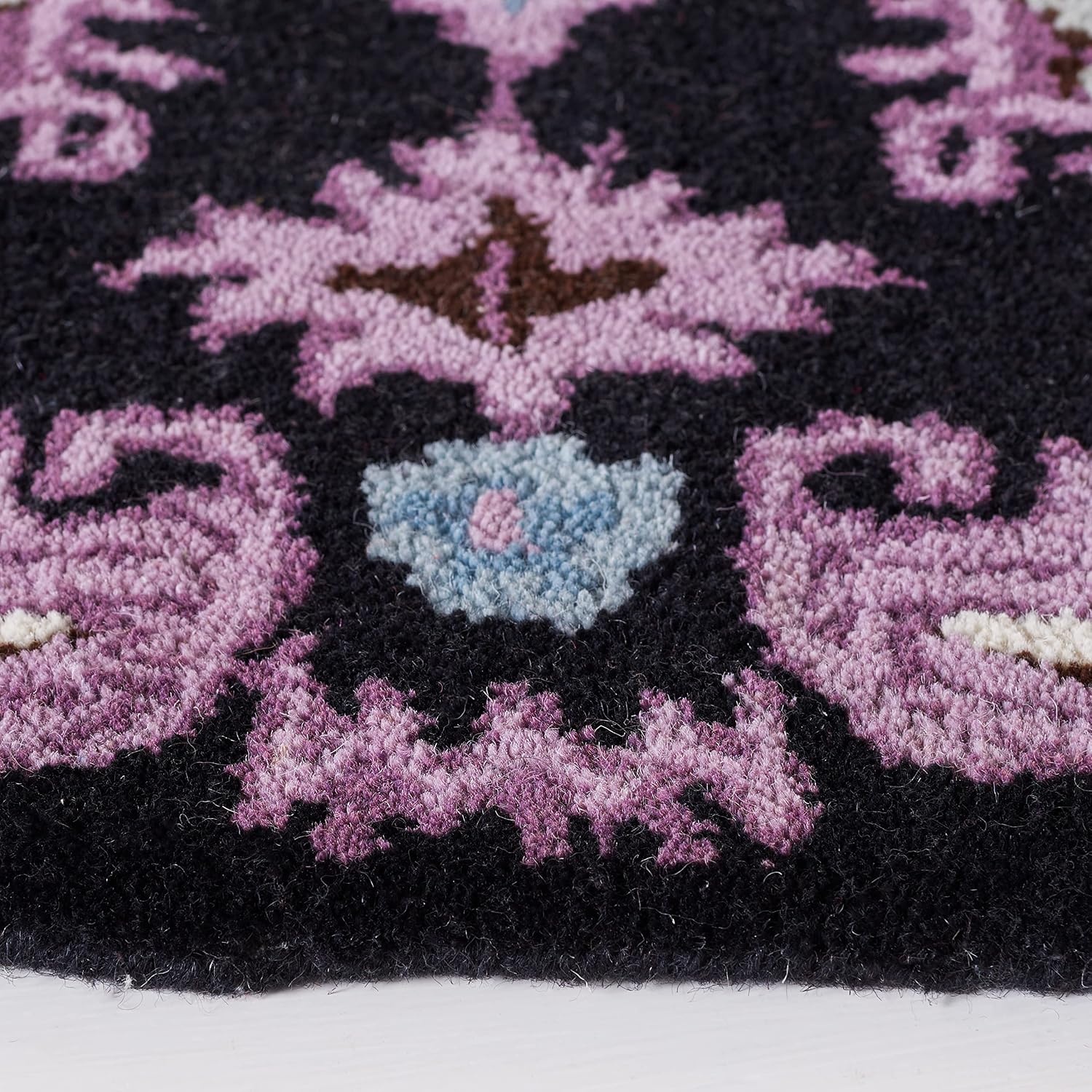 image:imageSAFAVIEH Area Rug 8x10 Bellagio Collection Large Blue amp Pink Handmade Wool Medallion Design Ideal for Living Room Bedroom Office Dining Space BLG535MIvoryBlack