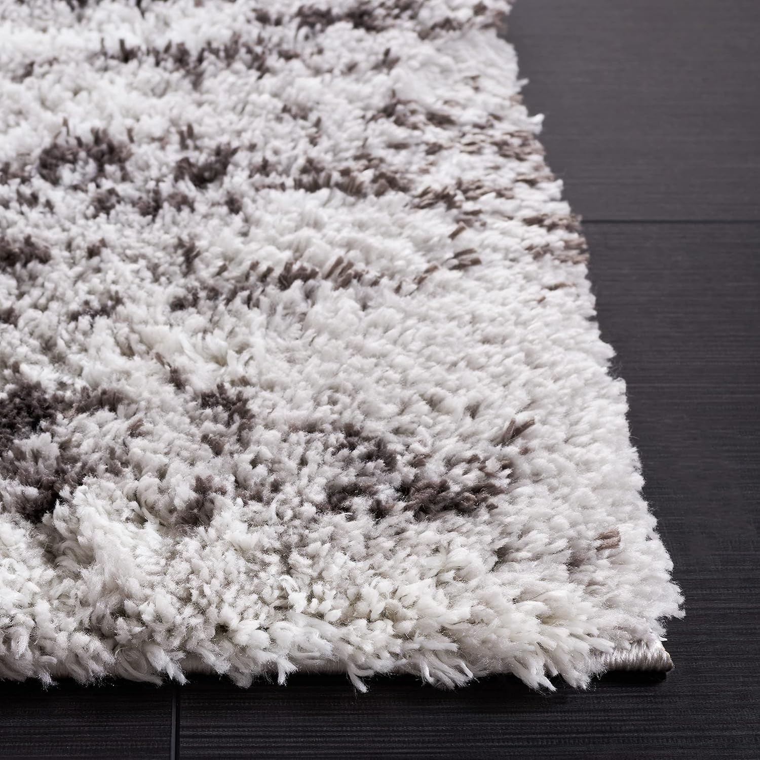 image:imageSAFAVIEH Area Rug 8x10 Berber Shag Collection Large Grey amp Dark Grey Modern Design NonShedding amp Easy Cleaning Plush Thick Pile Ideal for Living Room Bedroom Dining Space BER539FGreyDark Grey