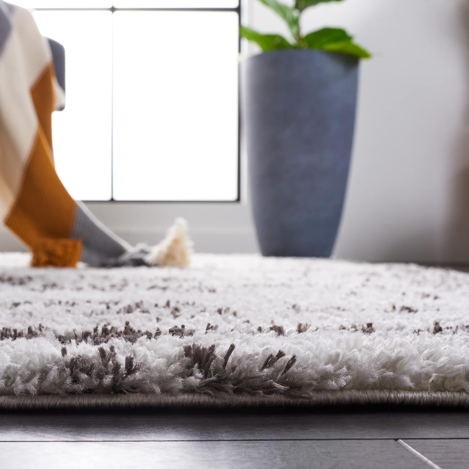 image:imageSAFAVIEH Area Rug 8x10 Berber Shag Collection Large Grey amp Dark Grey Modern Design NonShedding amp Easy Cleaning Plush Thick Pile Ideal for Living Room Bedroom Dining Space BER539FGreyDark Grey