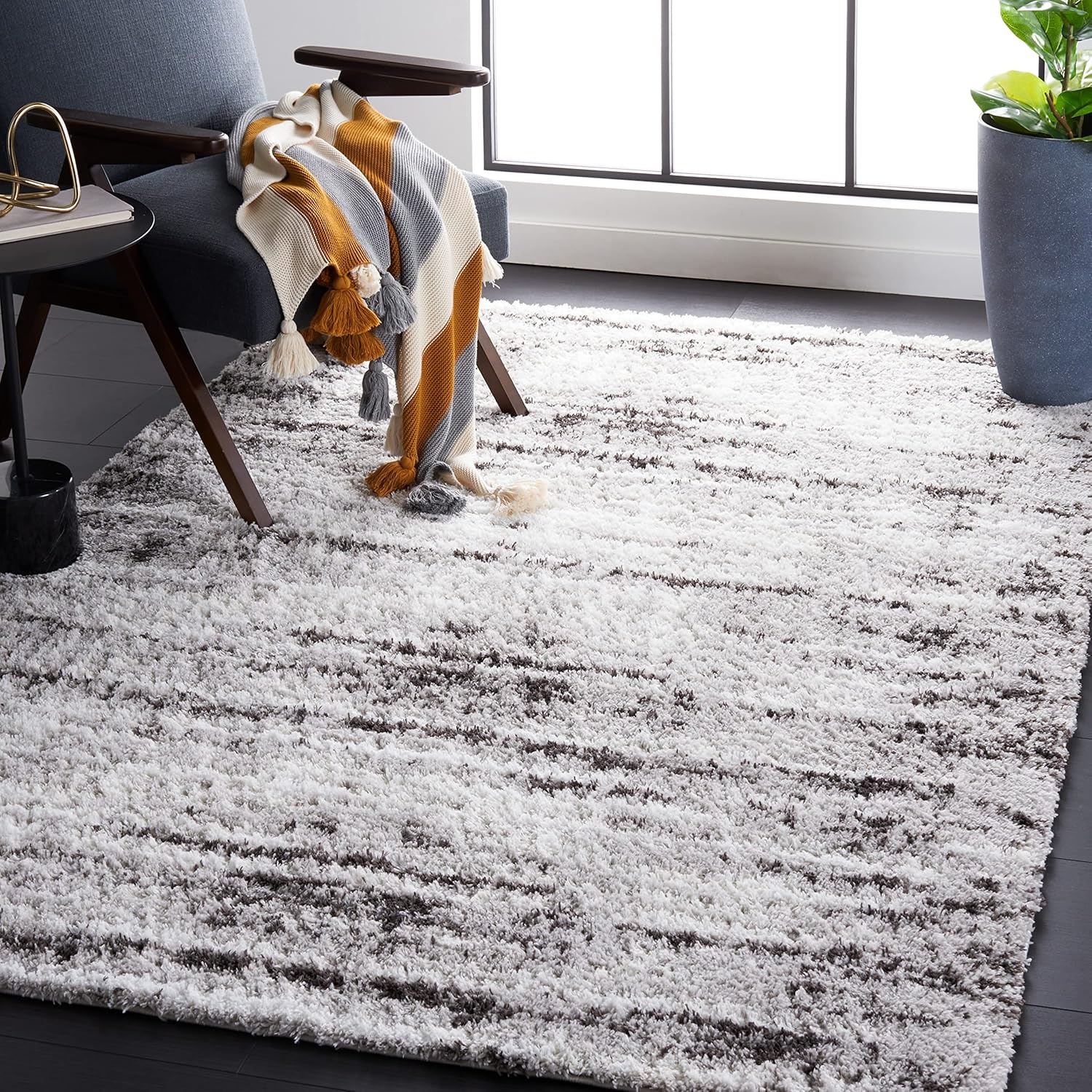 image:imageSAFAVIEH Area Rug 8x10 Berber Shag Collection Large Grey amp Dark Grey Modern Design NonShedding amp Easy Cleaning Plush Thick Pile Ideal for Living Room Bedroom Dining Space BER539FGreyDark Grey
