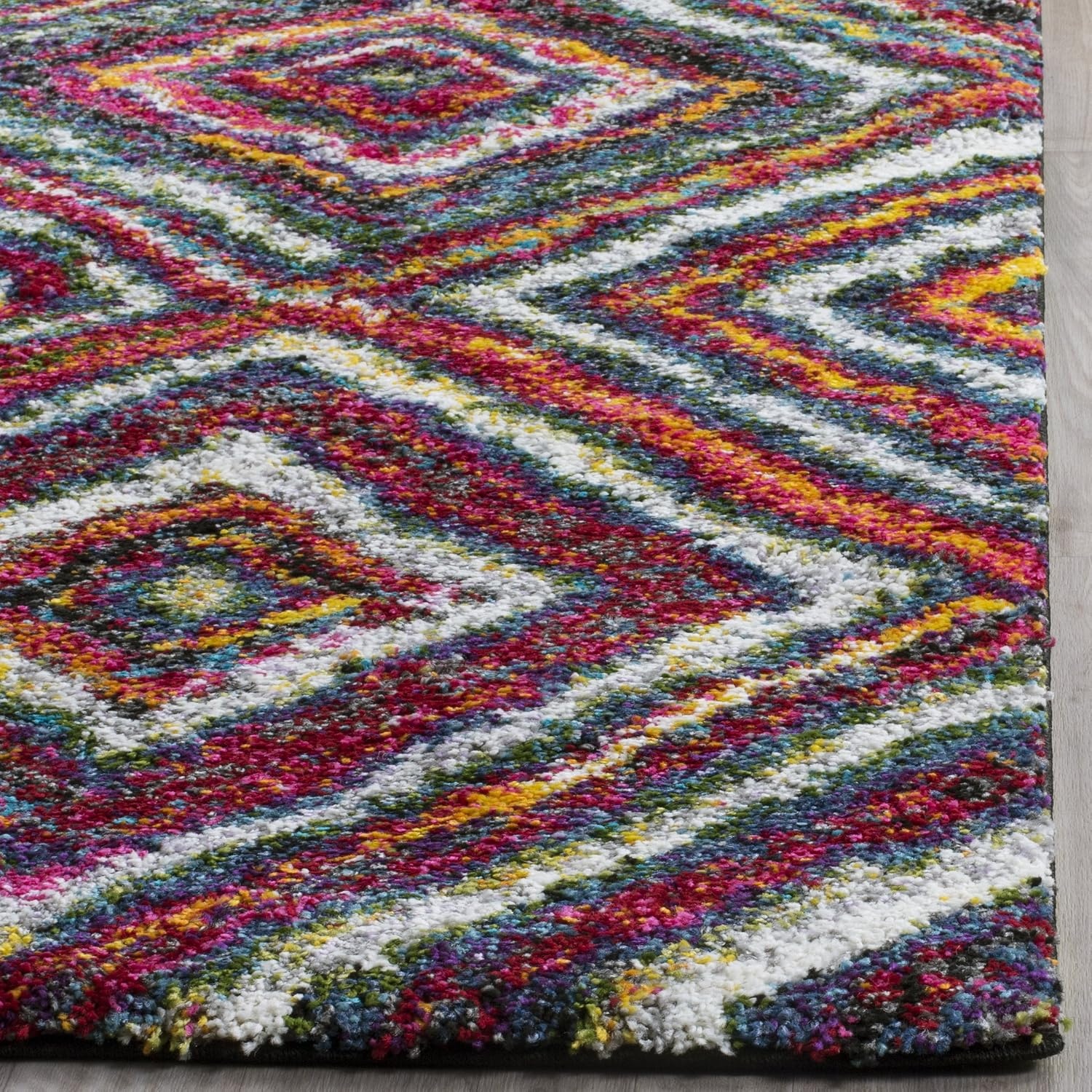 image:imageSAFAVIEH Area Rug 8x10 Fiesta Shag Collection Large Multi Modern Abstract Diamond Design NonShedding amp Easy Cleaning Ideal for Living Room Bedroom Dining Space FSG384MMulti Color