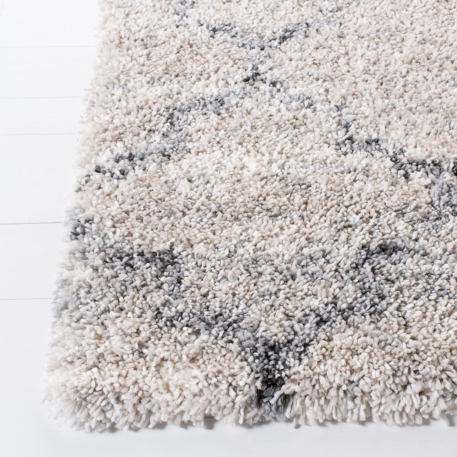 image:imageSAFAVIEH Area Rug 8x10 Fontana Shag Collection Large Grey amp Ivory Modern Design NonShedding amp Easy Cleaning Ultra Plush Thick Pile Ideal for Living Room Bedroom Dining Space FNT888FGreyIvory