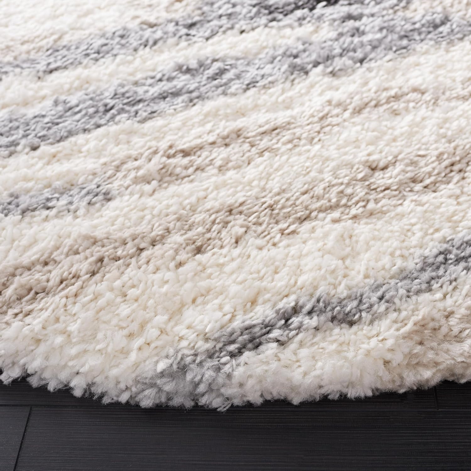 image:imageSAFAVIEH Area Rug 8x10 Fontana Shag Collection Large Ivory amp Grey Modern Design NonShedding amp Easy Cleaning Ultra Plush Thick Pile Ideal for Living Room Bedroom Dining Space FNT833AIvoryGrey