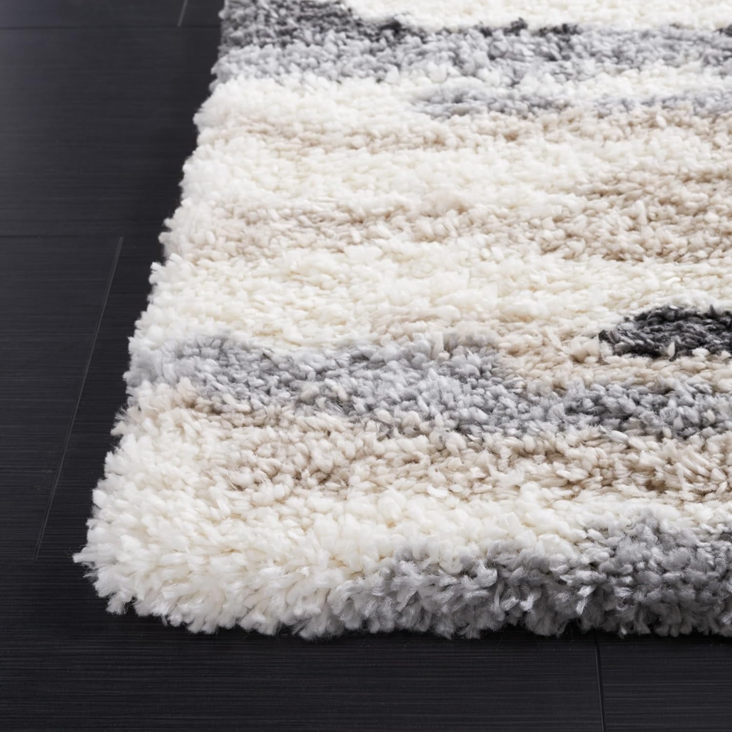 image:imageSAFAVIEH Area Rug 8x10 Fontana Shag Collection Large Ivory amp Grey Modern Design NonShedding amp Easy Cleaning Ultra Plush Thick Pile Ideal for Living Room Bedroom Dining Space FNT833AIvoryGrey