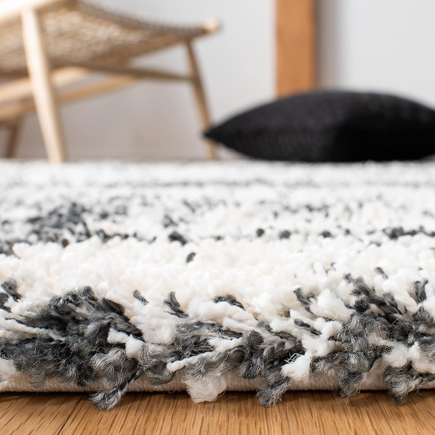 image:imageSAFAVIEH Area Rug 8x10 Hudson Shag Collection Large Ivory amp Dark Grey NonShedding amp Easy Cleaning Ultra Plush Thick Pile Ideal for Living Room Bedroom Dining Space SGH212AIvoryDark Grey