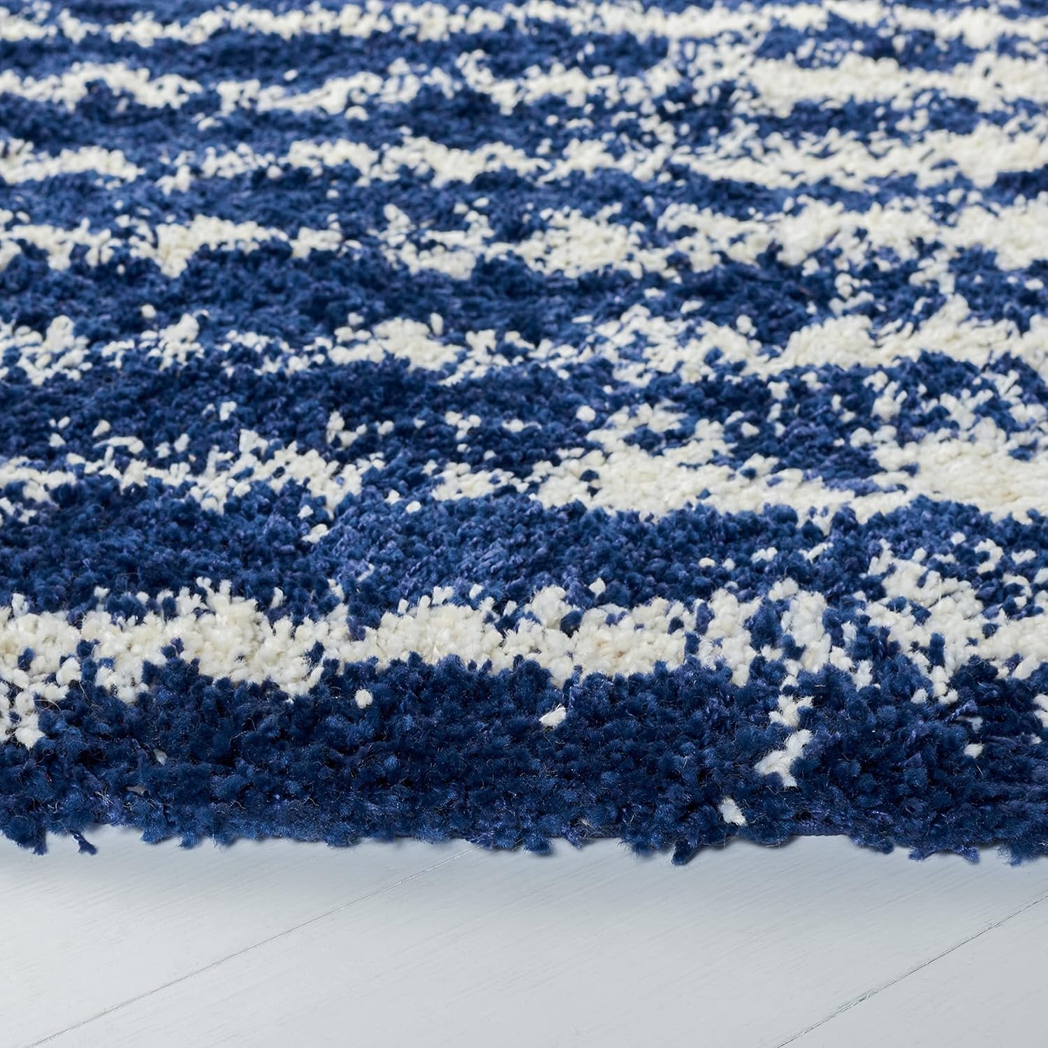 image:imageSAFAVIEH Area Rug 8x10 Hudson Shag Collection Large Navy amp Ivory Modern Design NonShedding amp Easy Cleaning Ultra Plush Thick Pile Ideal for Living Room Bedroom Dining Space SGH298NNavyIvory