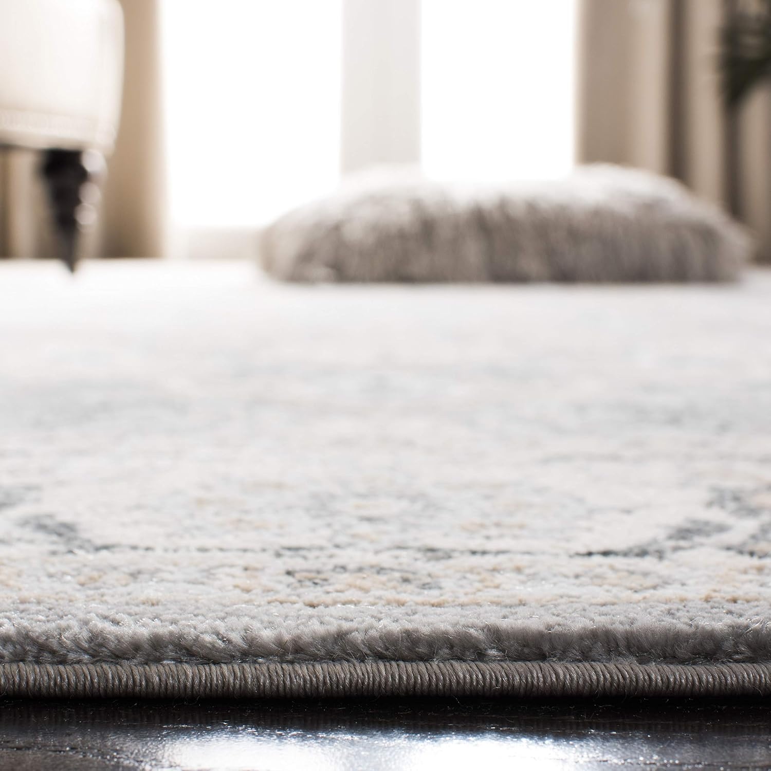 image:imageSAFAVIEH Area Rug 8x10 Isabella Collection Large Cream amp Beige Oriental Design NonShedding amp Easy Cleaning Ideal for Living Room Bedroom Office Dining Space ISA912AGreyDark Grey