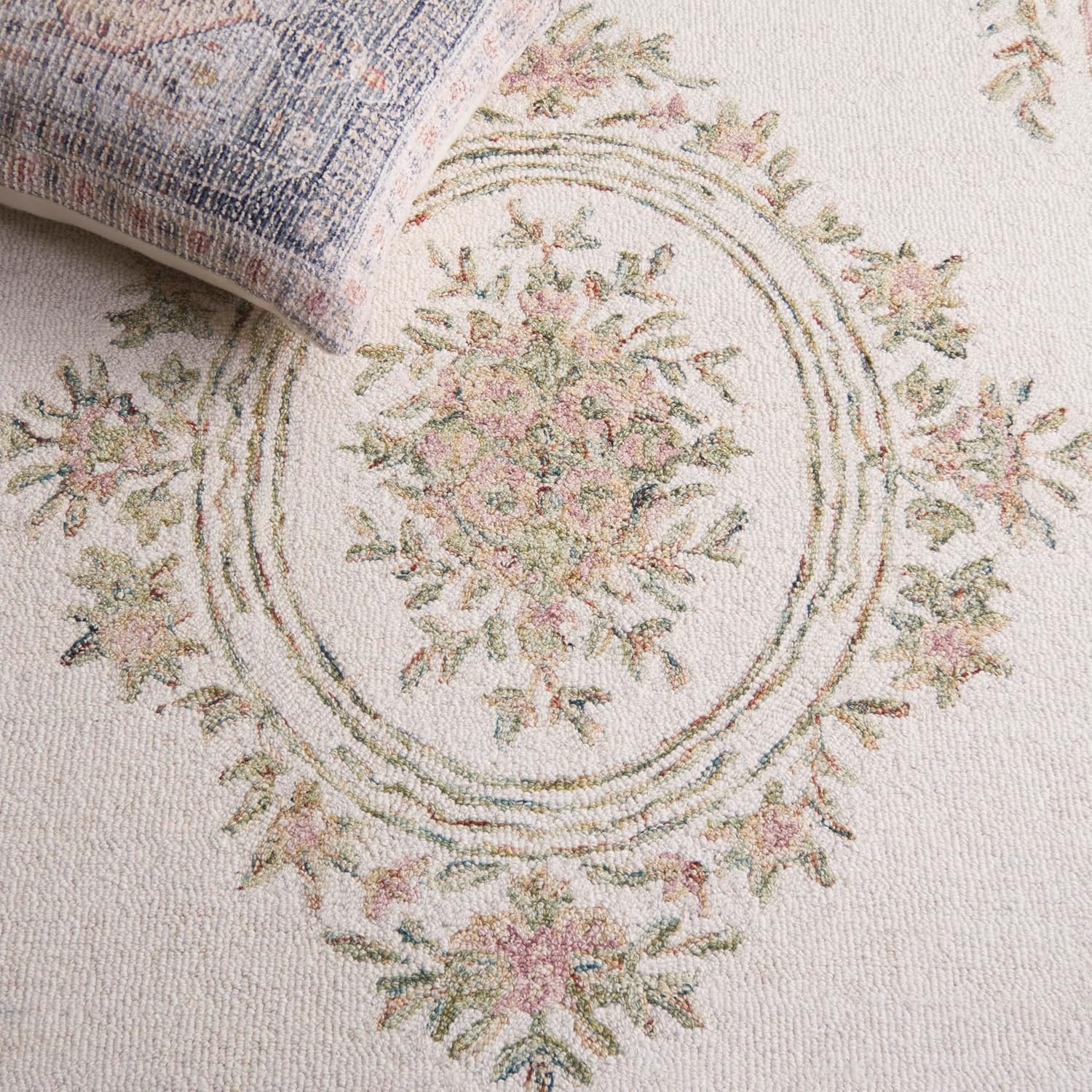 image:imageSAFAVIEH Area Rug 8x10 MicroLoop Collection Large Ivory amp Fuchsia Handmade Wool Ideal for Living Room Bedroom Office Dining Space MLP902RIvoryFuchsia