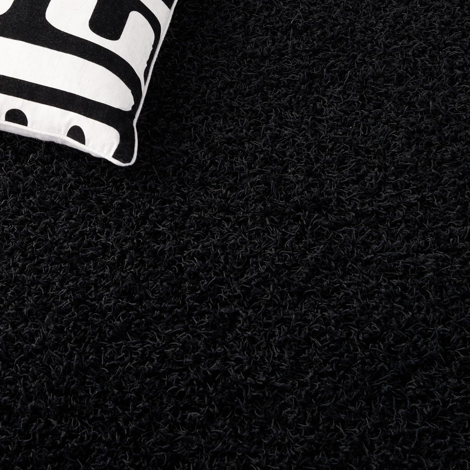 image:imageSAFAVIEH Area Rug 8x10 Monterey Shag Collection Large Creme Handmade Plush Thick Pile Ideal for Living Room Bedroom Dining Space SG851CBlack