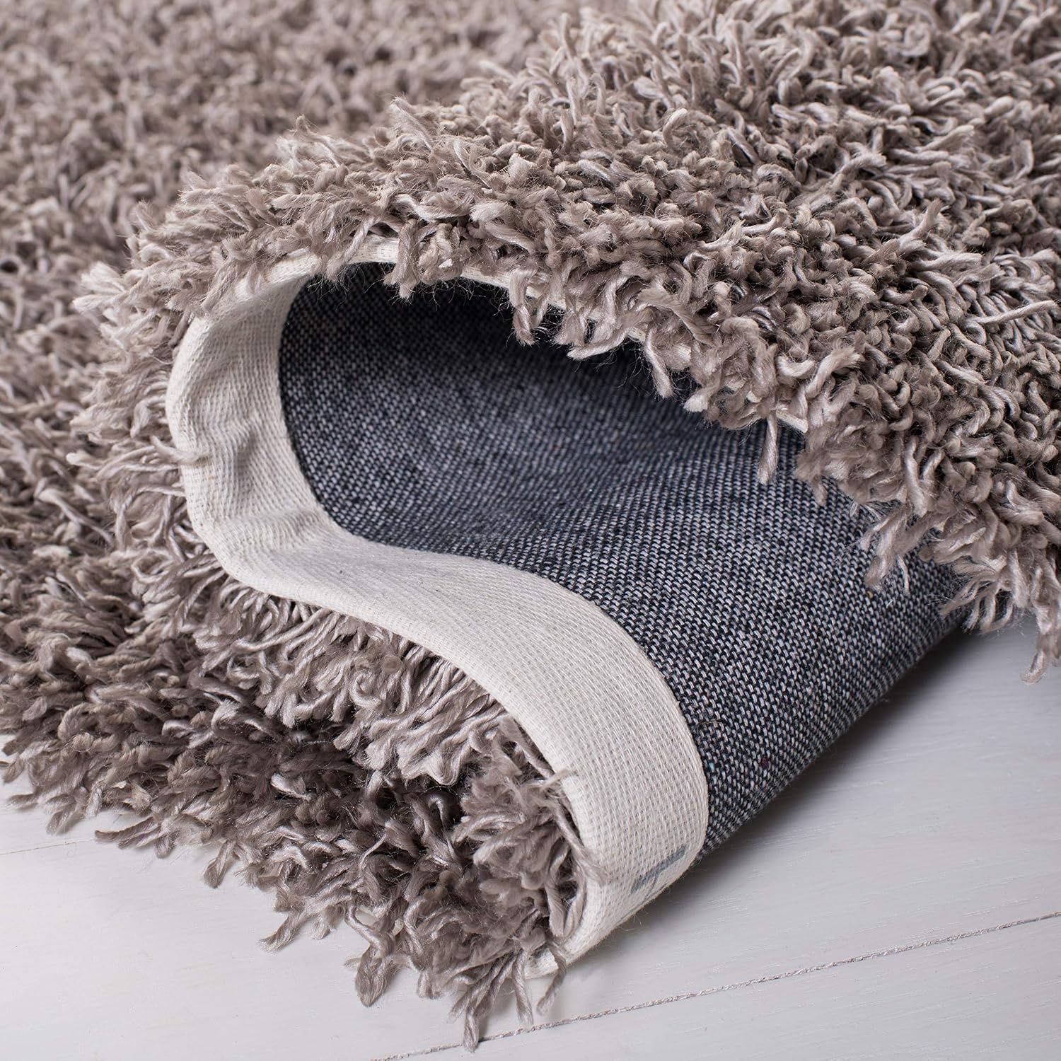 image:imageSAFAVIEH Area Rug 8x10 Monterey Shag Collection Large Creme Handmade Plush Thick Pile Ideal for Living Room Bedroom Dining Space SG851CSilver