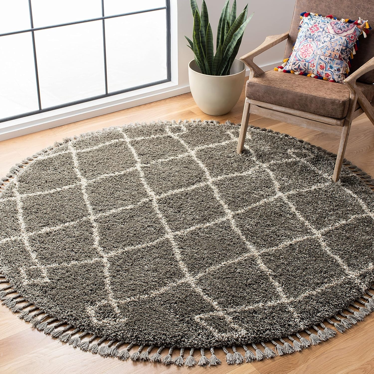 image:imageSAFAVIEH Area Rug 8x10 Moroccan Fringe Shag Collection Large Cream amp Charcoal Boho Design NonShedding amp Easy Cleaning Plush Thick Pile Ideal for Living Room Bedroom Dining Space MFG241BGreyCream