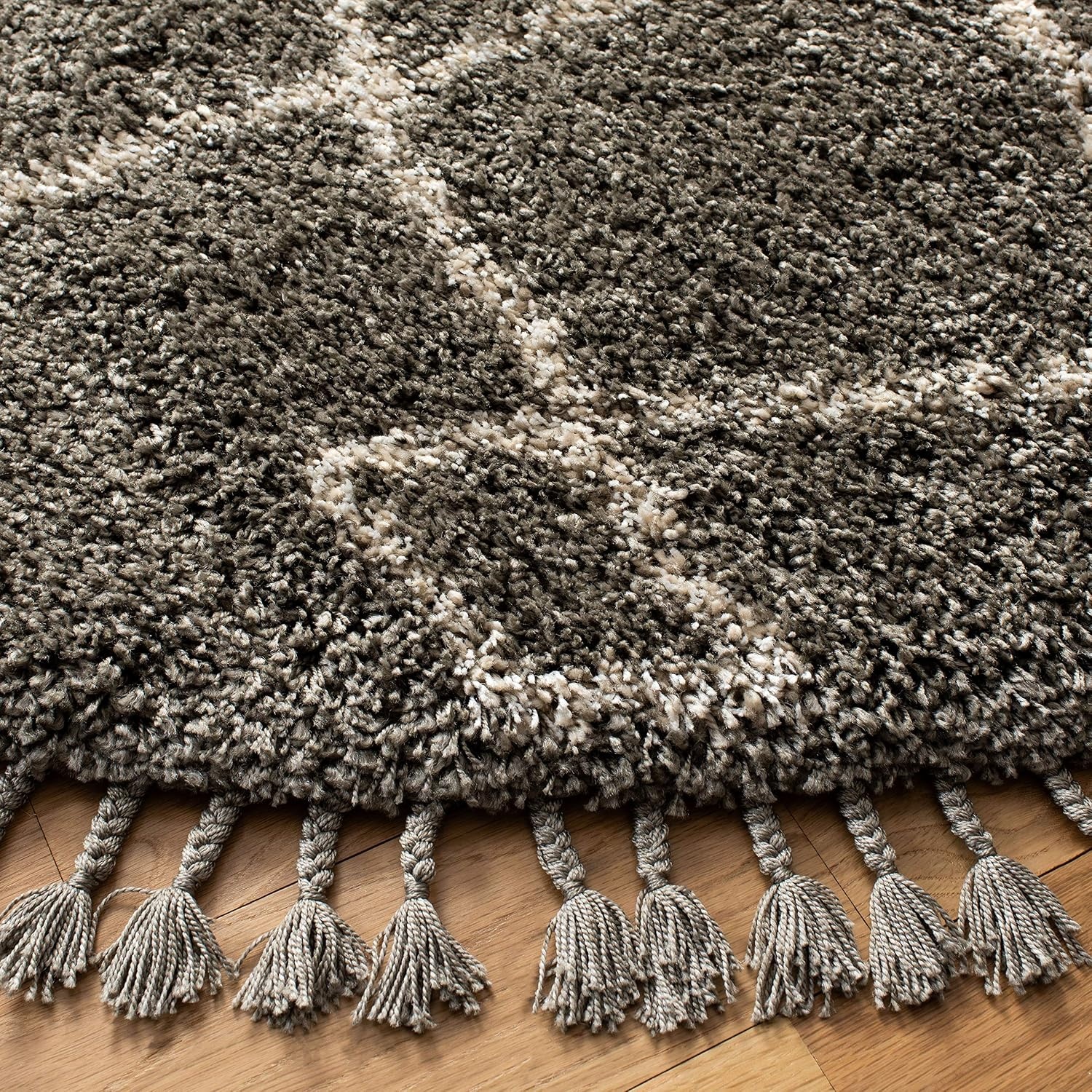 image:imageSAFAVIEH Area Rug 8x10 Moroccan Fringe Shag Collection Large Cream amp Charcoal Boho Design NonShedding amp Easy Cleaning Plush Thick Pile Ideal for Living Room Bedroom Dining Space MFG241BGreyCream