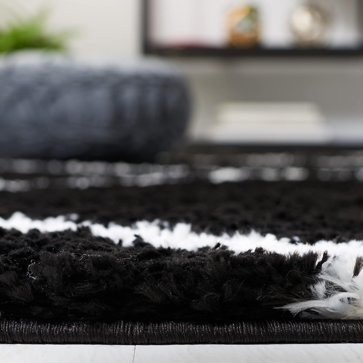 image:imageSAFAVIEH Area Rug 8x10 Tahoe Shag Collection Large Black amp White Trellis Pattern NonShedding amp Easy Cleaning Plush Thick Pile Ideal for Living Room Bedroom Dining Space THO676ZBlackWhite