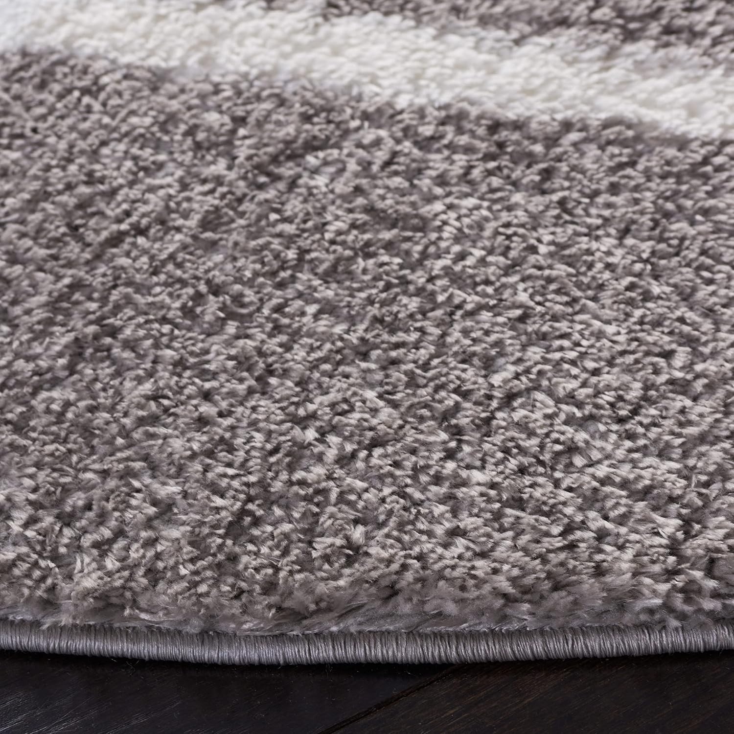 image:imageSAFAVIEH Area Rug 8x10 Tahoe Shag Collection Large Black amp White Trellis Pattern NonShedding amp Easy Cleaning Plush Thick Pile Ideal for Living Room Bedroom Dining Space THO676ZGreyWhite