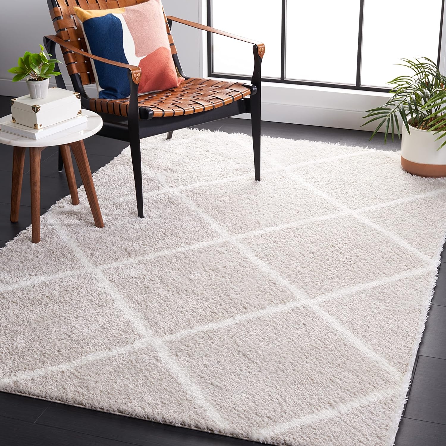 image:imageSAFAVIEH Area Rug 8x10 Tahoe Shag Collection Large Black amp White Trellis Pattern NonShedding amp Easy Cleaning Plush Thick Pile Ideal for Living Room Bedroom Dining Space THO676ZSilverWhite