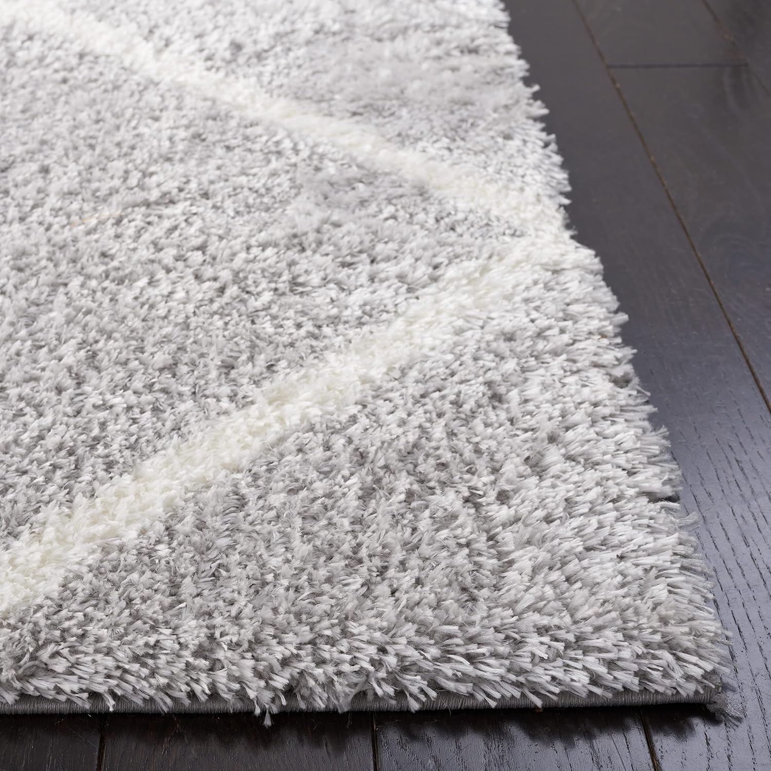 image:imageSAFAVIEH Area Rug 8x10 Tahoe Shag Collection Large Black amp White Trellis Pattern NonShedding amp Easy Cleaning Plush Thick Pile Ideal for Living Room Bedroom Dining Space THO676ZLight GreyWhite