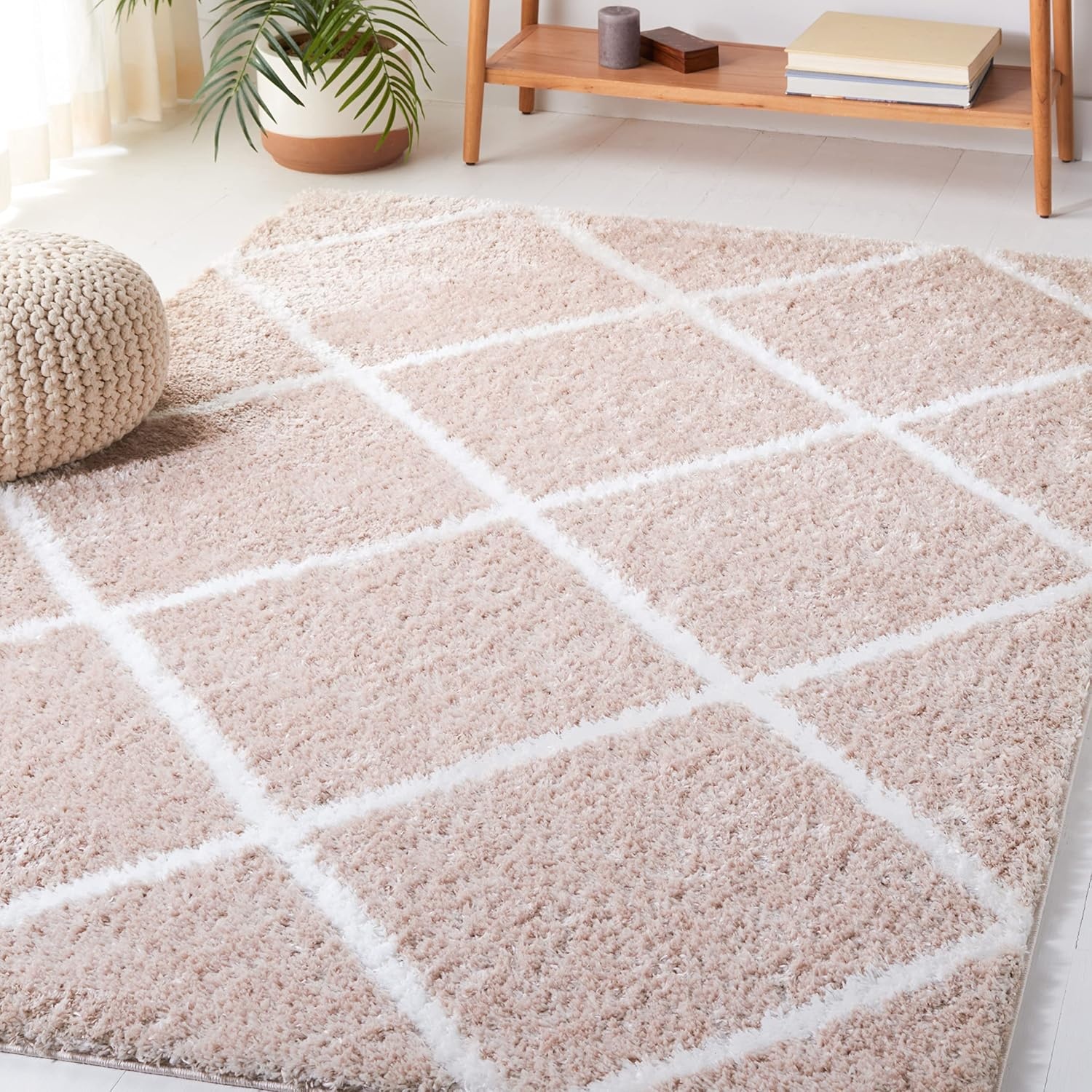 image:imageSAFAVIEH Area Rug 8x10 Tahoe Shag Collection Large Black amp White Trellis Pattern NonShedding amp Easy Cleaning Plush Thick Pile Ideal for Living Room Bedroom Dining Space THO676ZBeigeWhite
