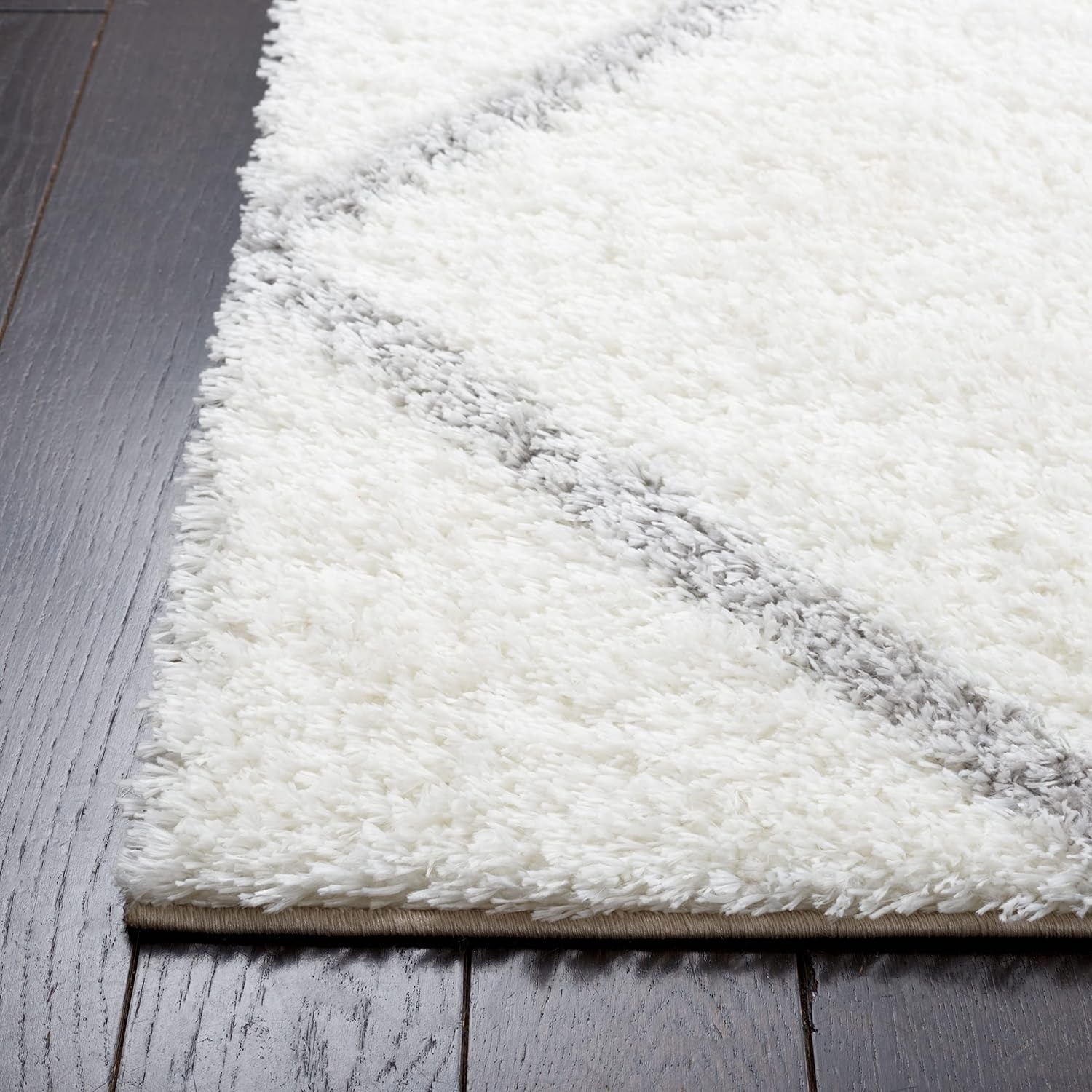 image:imageSAFAVIEH Area Rug 8x10 Tahoe Shag Collection Large Black amp White Trellis Pattern NonShedding amp Easy Cleaning Plush Thick Pile Ideal for Living Room Bedroom Dining Space THO676ZWhiteGrey