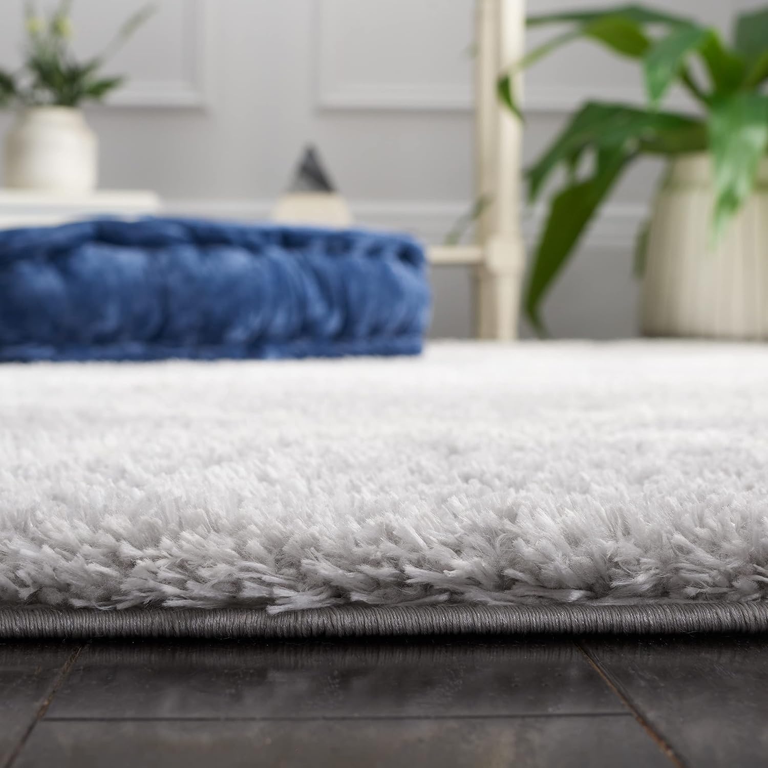 image:imageSAFAVIEH Area Rug 8x10 Tahoe Shag Collection Large Black amp White Trellis Pattern NonShedding amp Easy Cleaning Plush Thick Pile Ideal for Living Room Bedroom Dining Space THO676ZLight GreyWhite