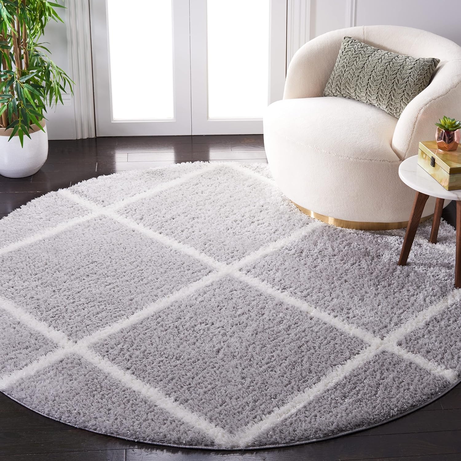 image:imageSAFAVIEH Area Rug 8x10 Tahoe Shag Collection Large Black amp White Trellis Pattern NonShedding amp Easy Cleaning Plush Thick Pile Ideal for Living Room Bedroom Dining Space THO676ZLight GreyWhite