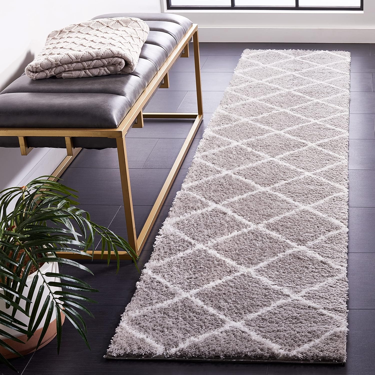 image:imageSAFAVIEH Area Rug 8x10 Tahoe Shag Collection Large Black amp White Trellis Pattern NonShedding amp Easy Cleaning Plush Thick Pile Ideal for Living Room Bedroom Dining Space THO676ZGreyWhite