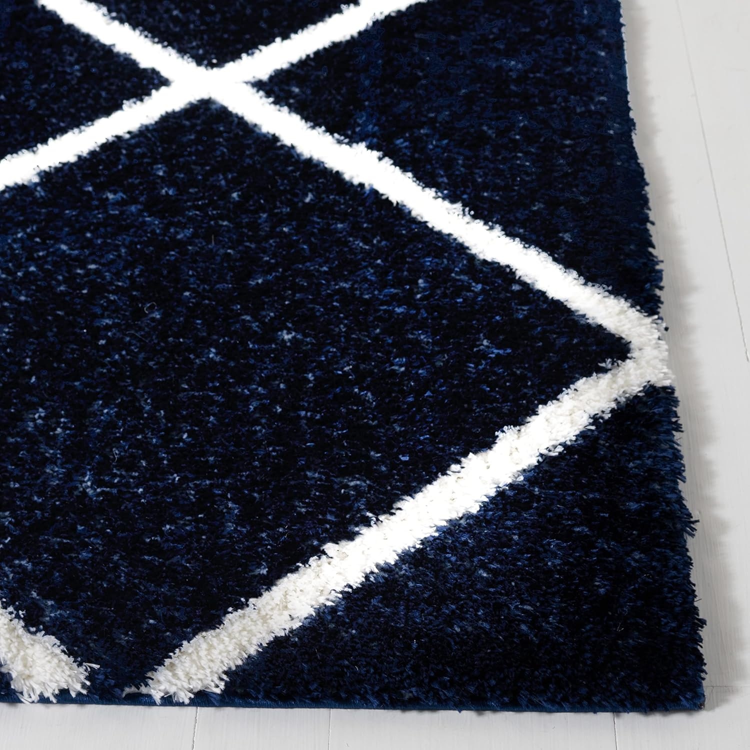 image:imageSAFAVIEH Area Rug 8x10 Tahoe Shag Collection Large Black amp White Trellis Pattern NonShedding amp Easy Cleaning Plush Thick Pile Ideal for Living Room Bedroom Dining Space THO676ZNavyWhite