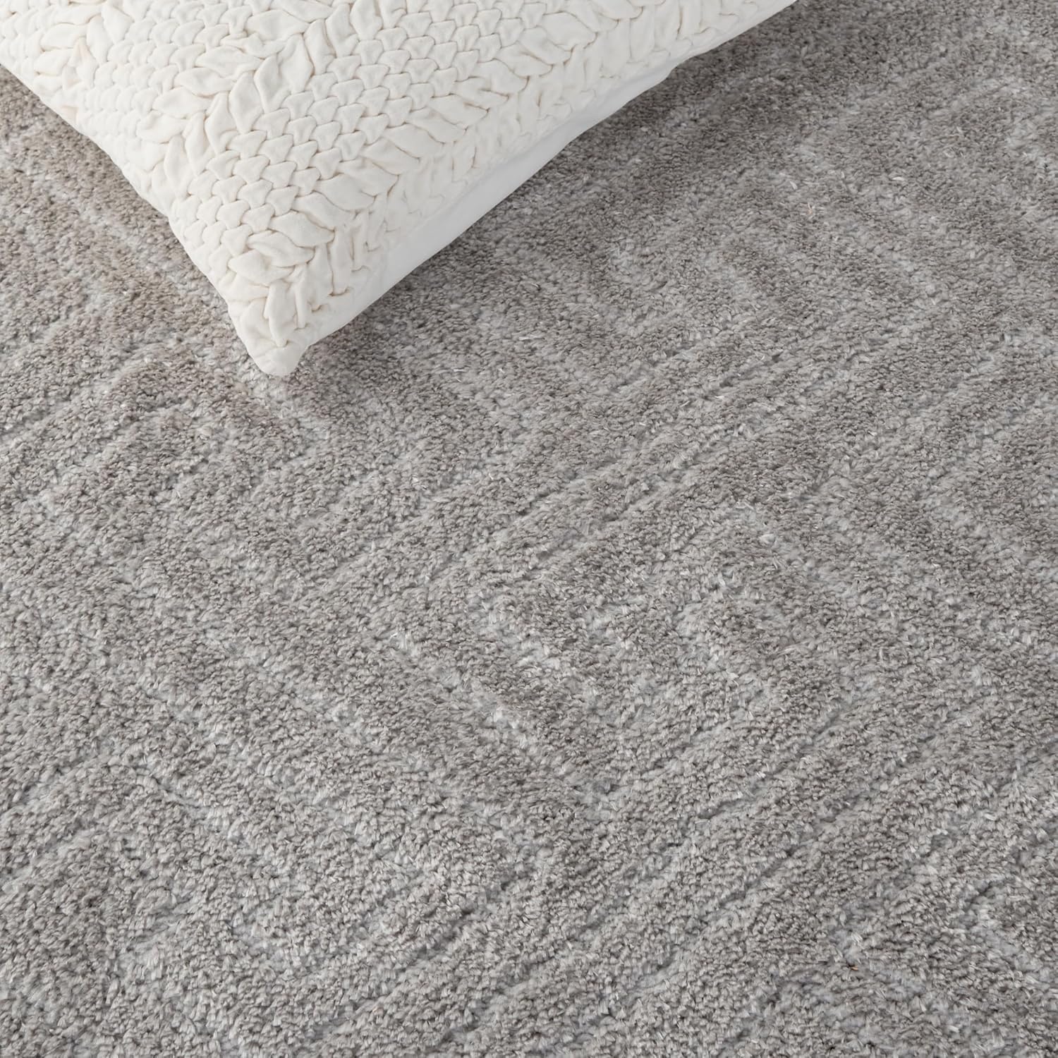 image:imageSAFAVIEH Area Rug 8x10 Tahoe Shag Collection Large Grey Modern Design NonShedding amp Easy Cleaning Plush Thick Pile Ideal for Living Room Bedroom Dining Space THO652FGrey